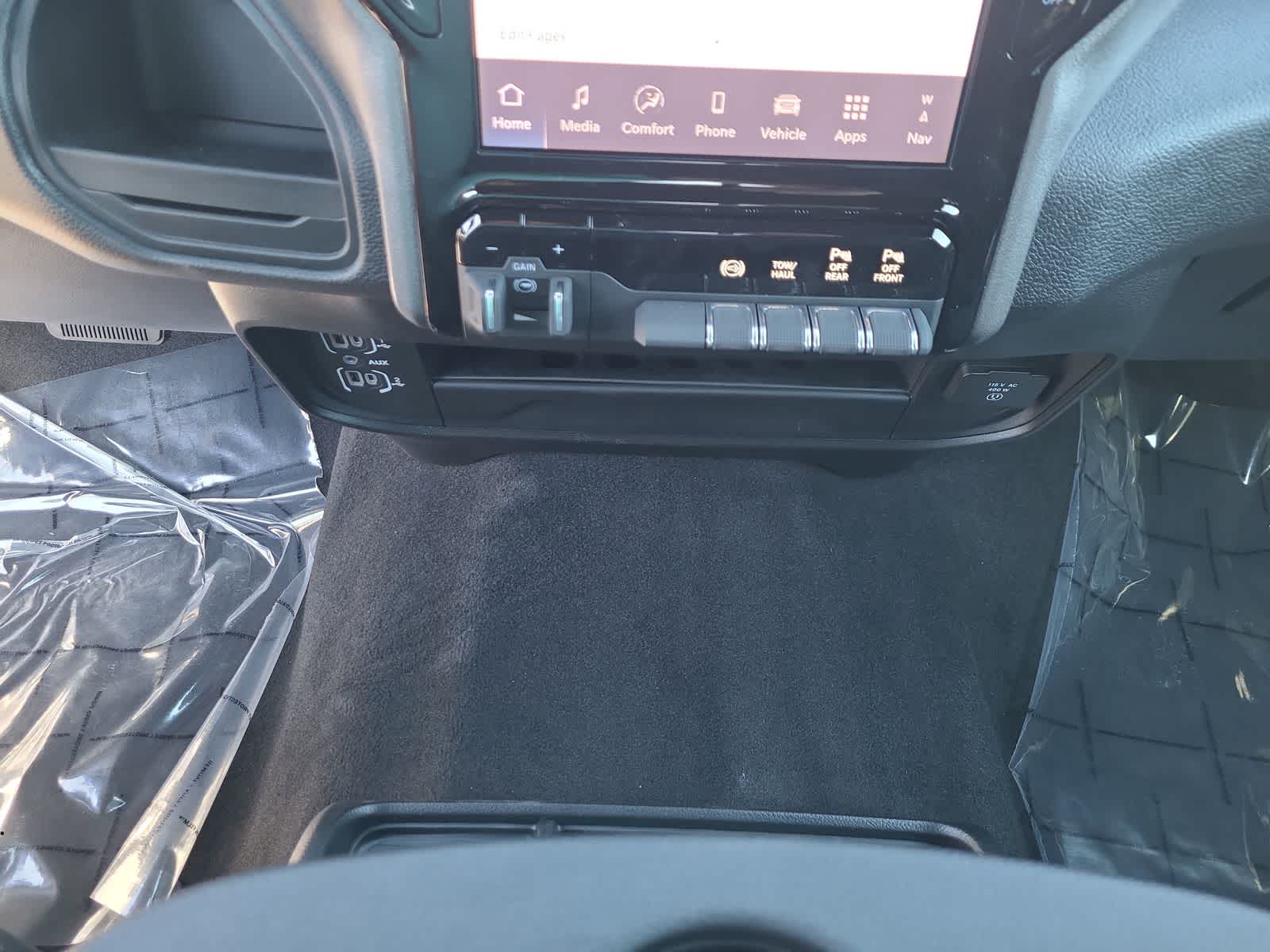 Thumbnail: 2025 RAM 3500 - 25