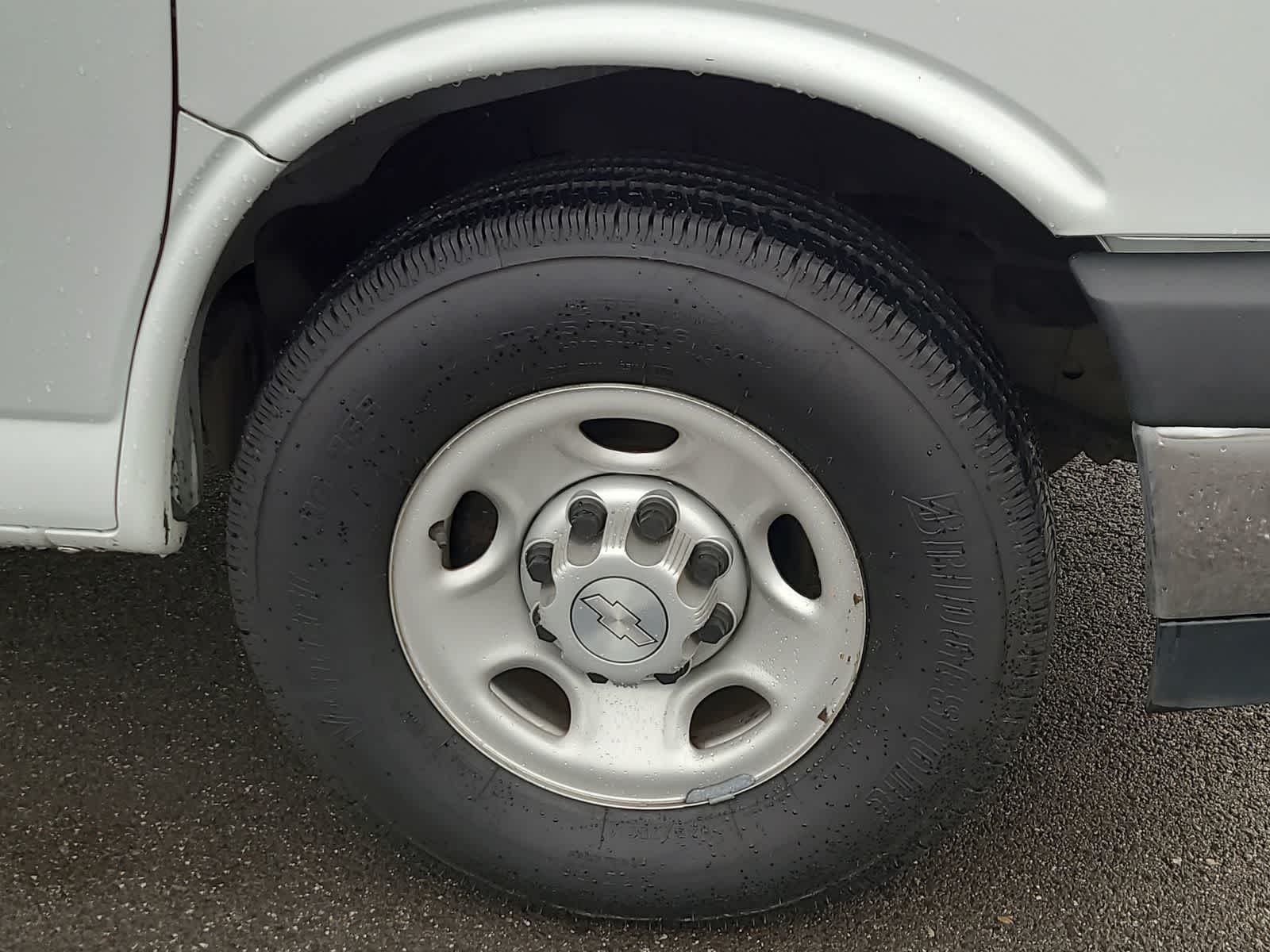 Thumbnail: 2019 Chevrolet Express - 16