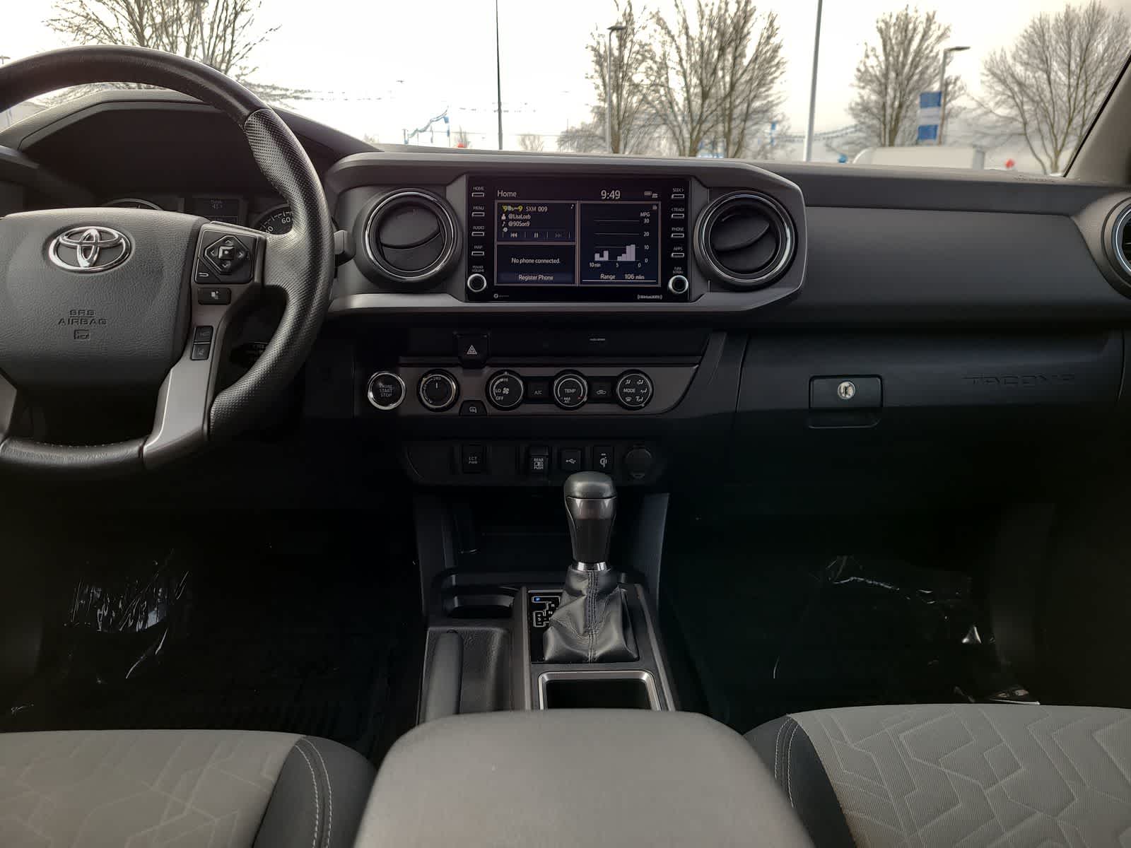 Thumbnail: 2020 Toyota Tacoma - 18