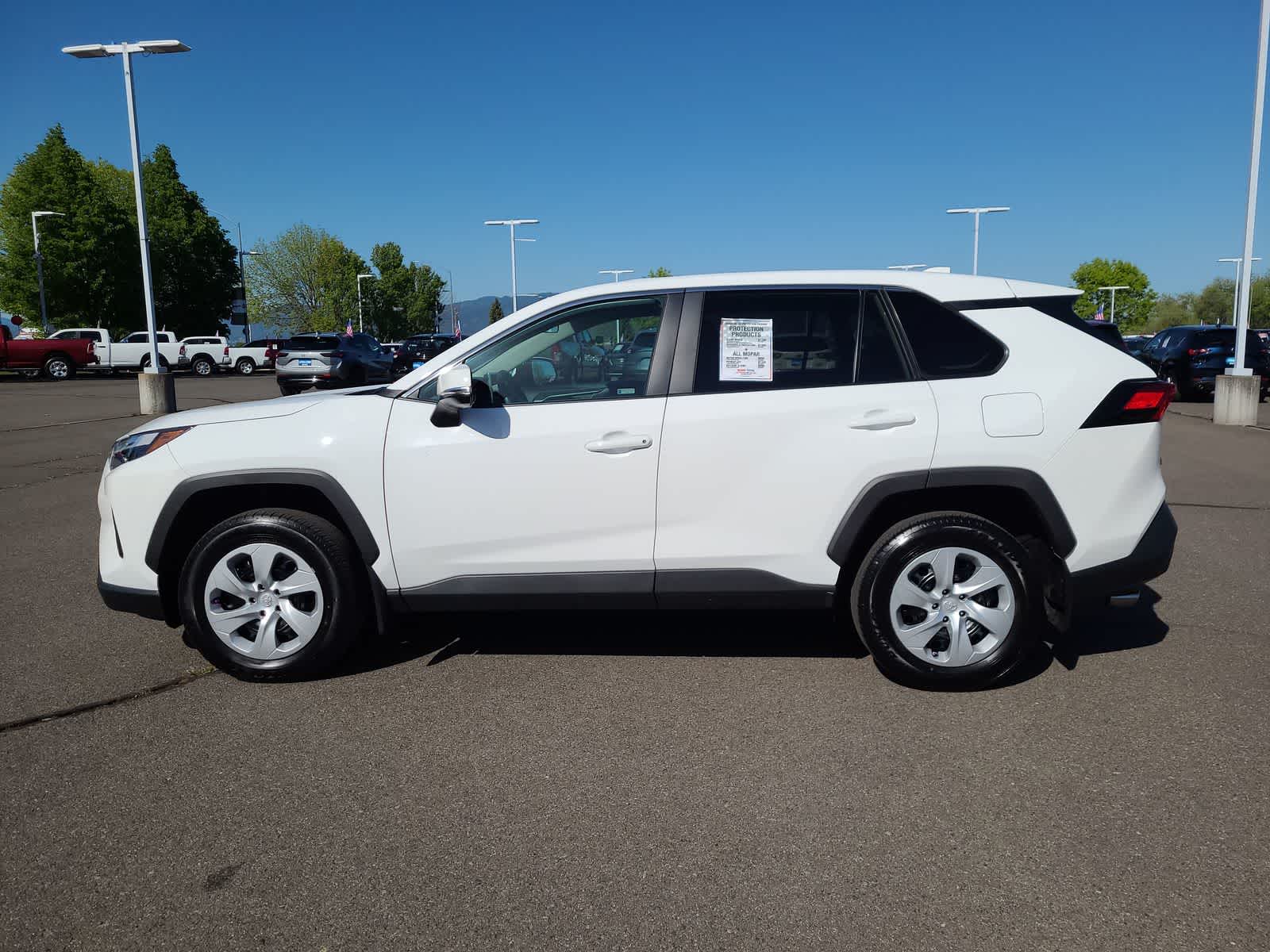 Thumbnail: 2025 Toyota RAV4 - 11