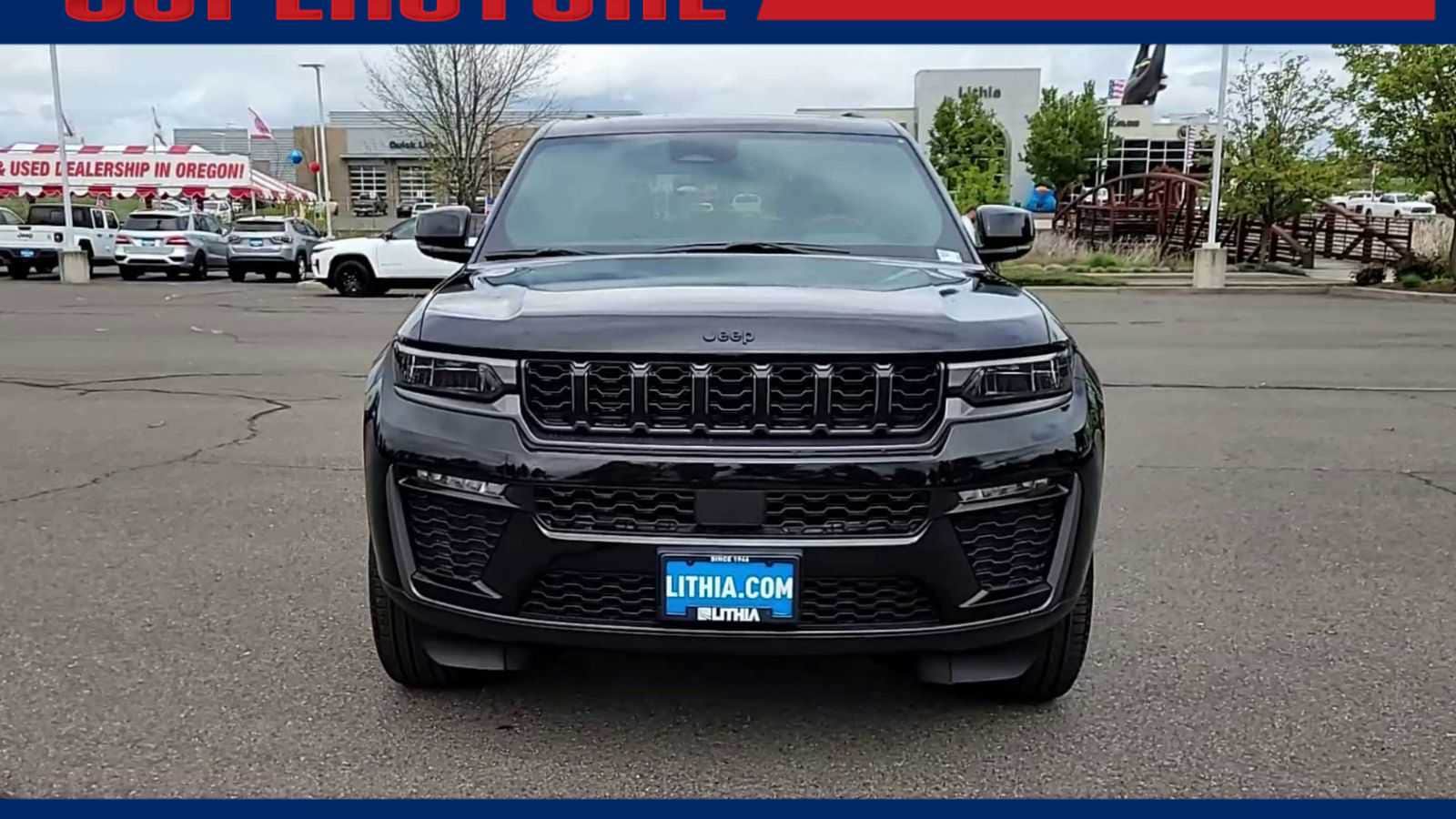 Thumbnail: 2026 Jeep Grand Cherokee - 3