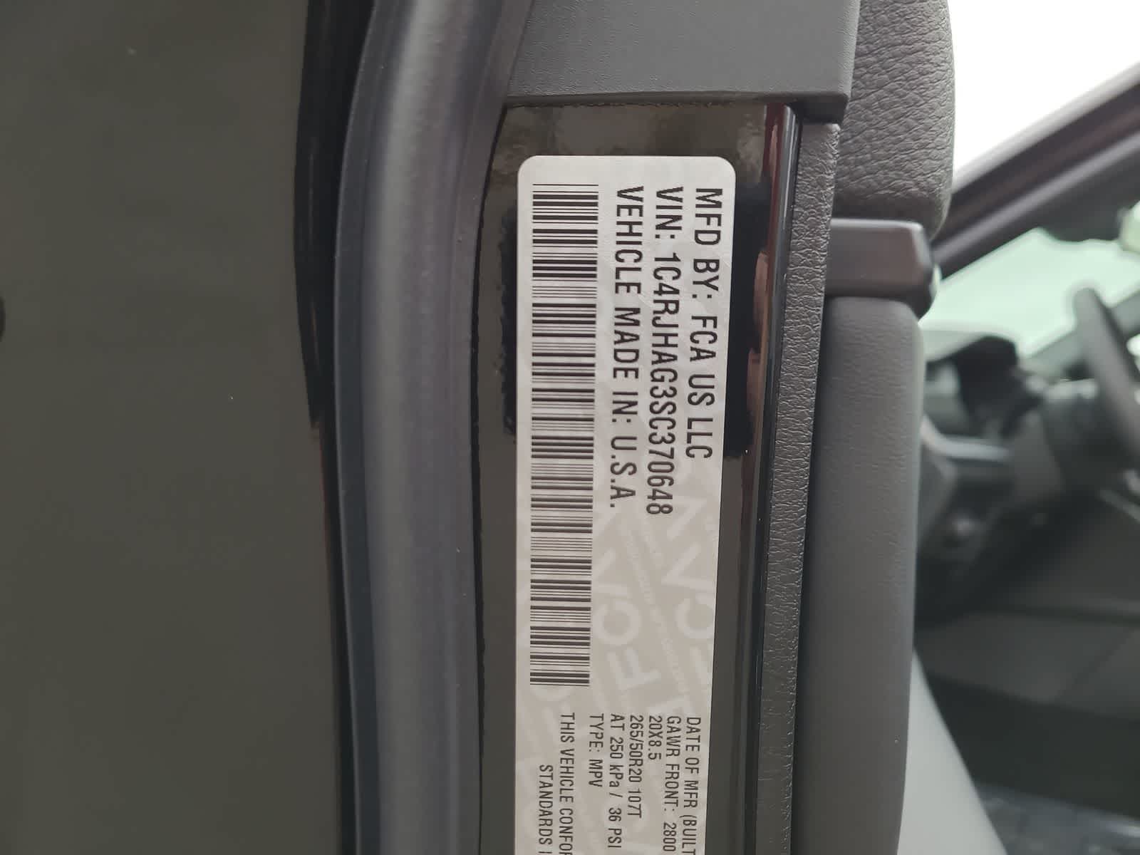 Thumbnail: 2025 Jeep Grand Cherokee - 29