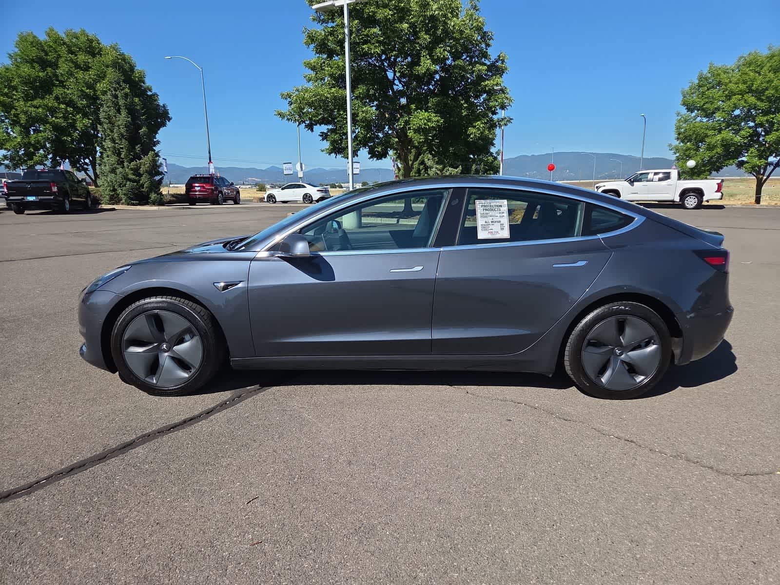 Thumbnail: 2019 Tesla Model 3 - 10
