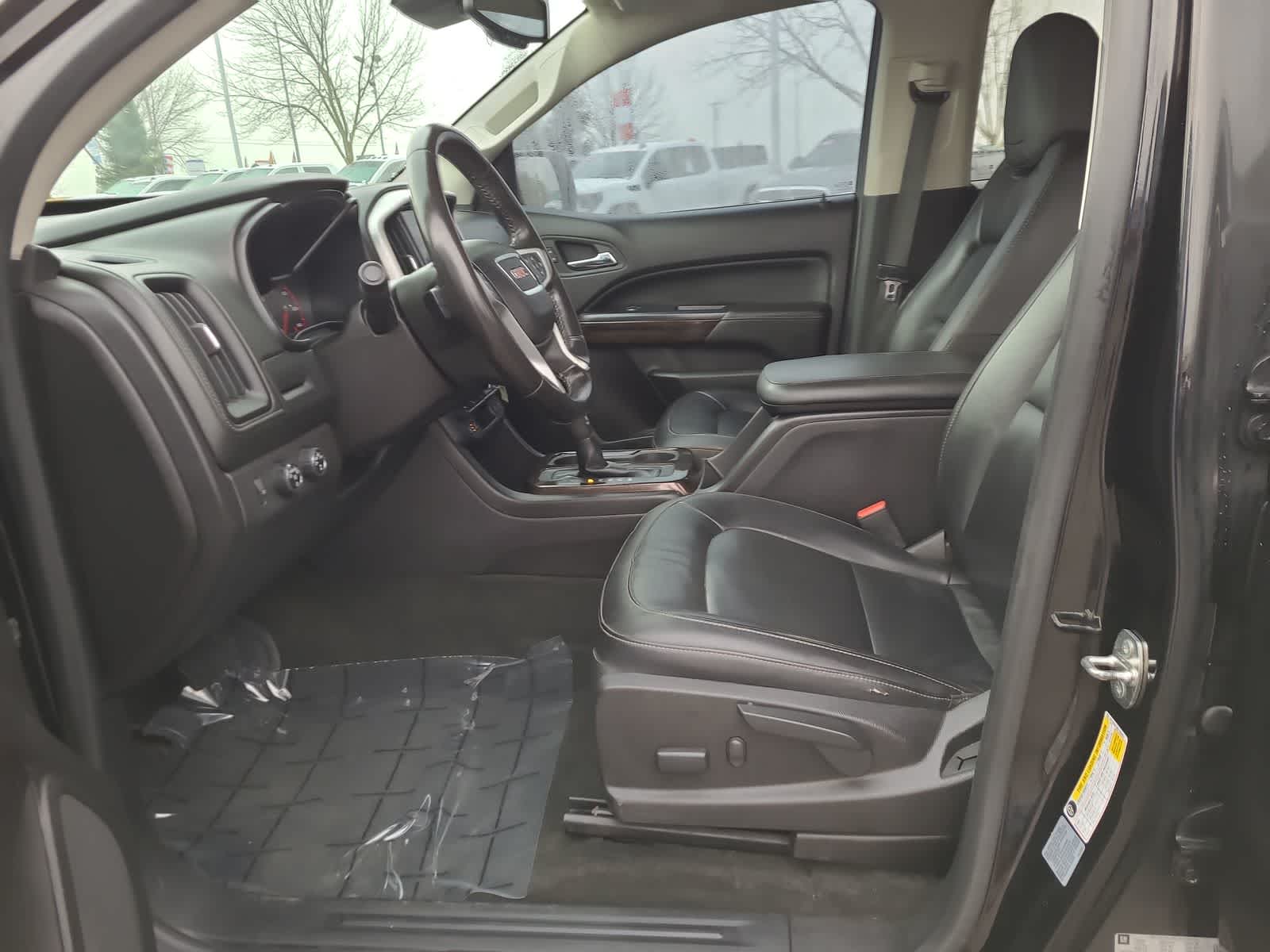 Thumbnail: 2016 GMC Canyon - 19