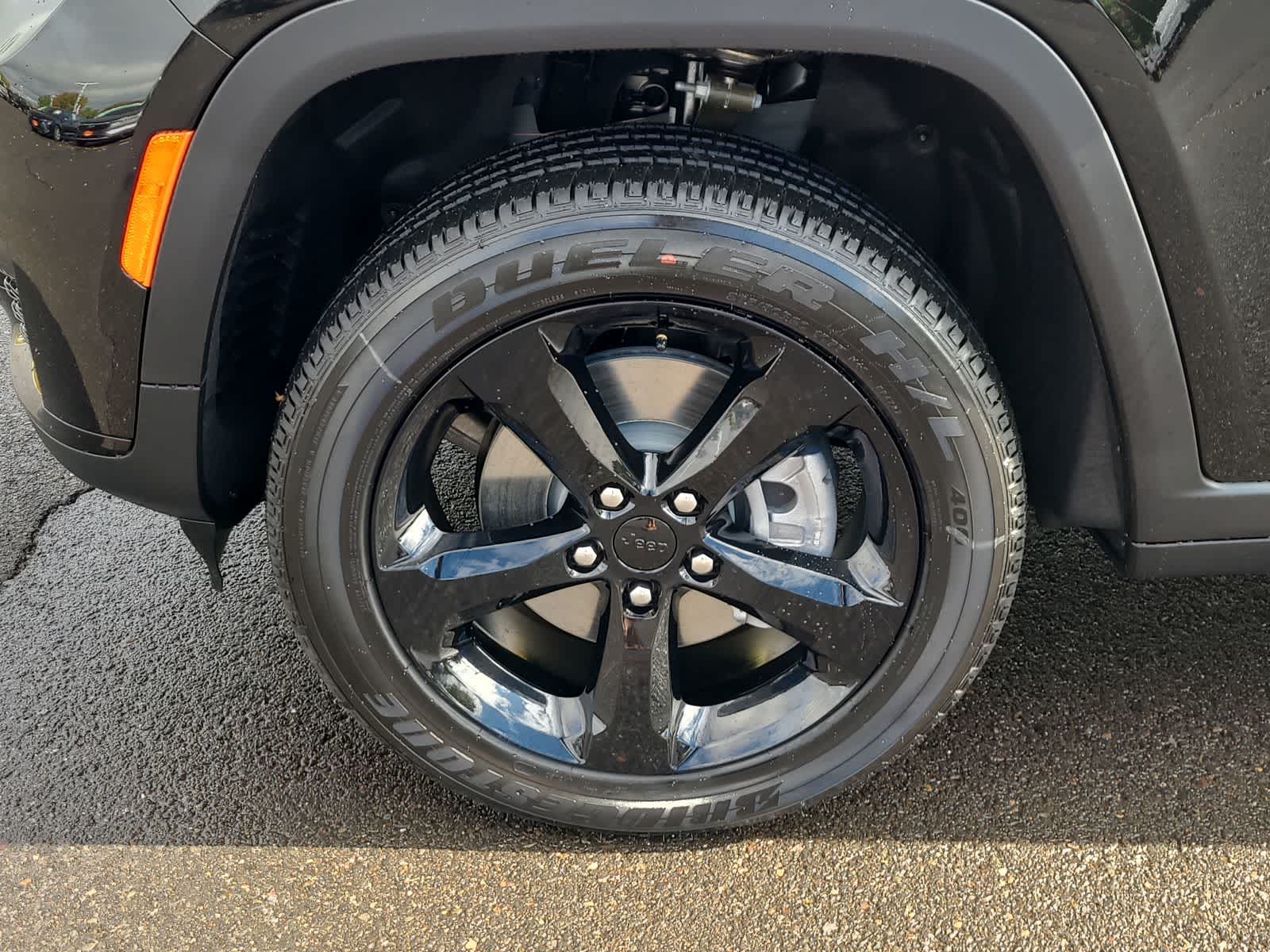 Thumbnail: 2025 Jeep Grand Cherokee - 16