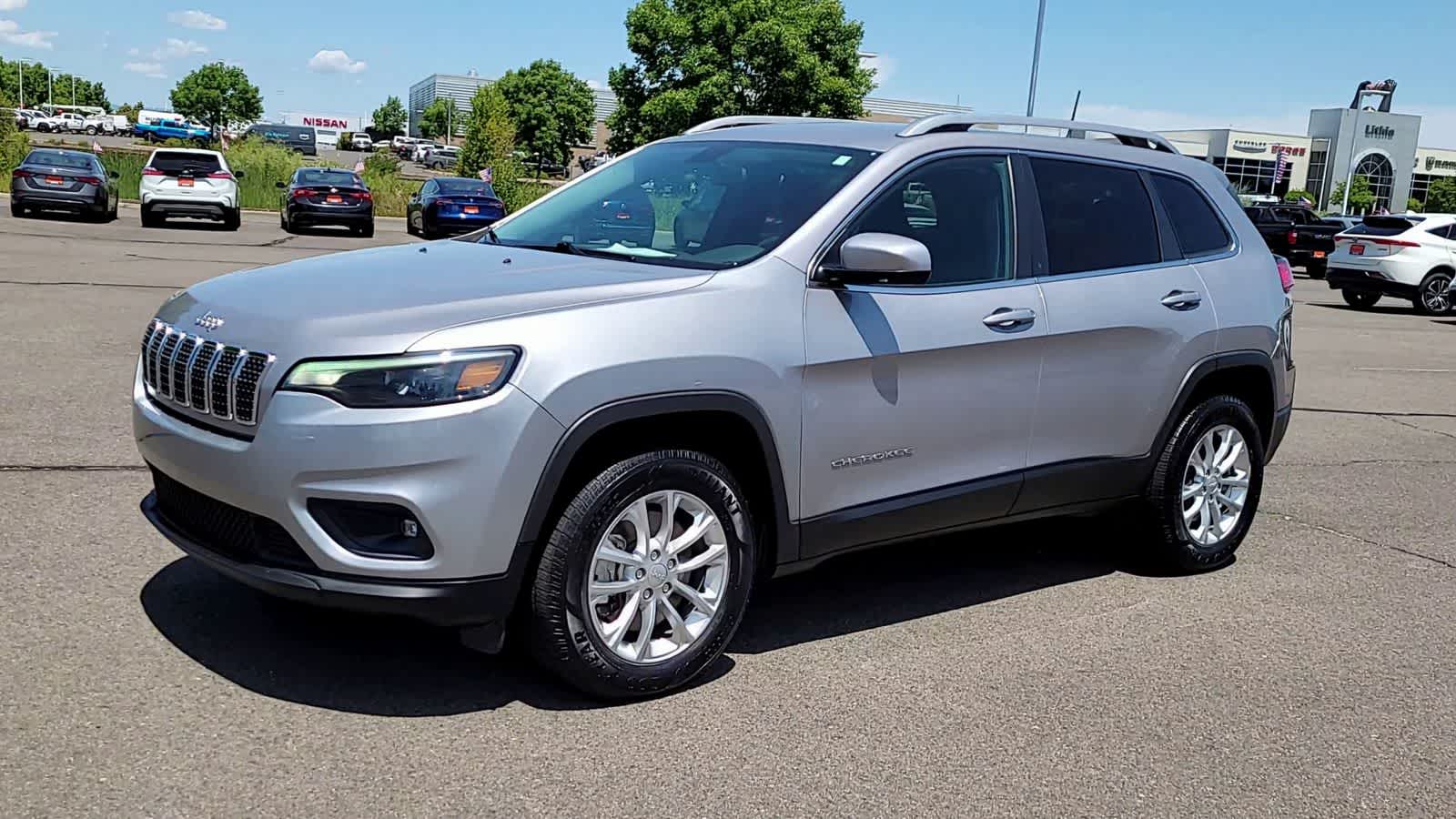 Thumbnail: 2019 Jeep Cherokee - 4