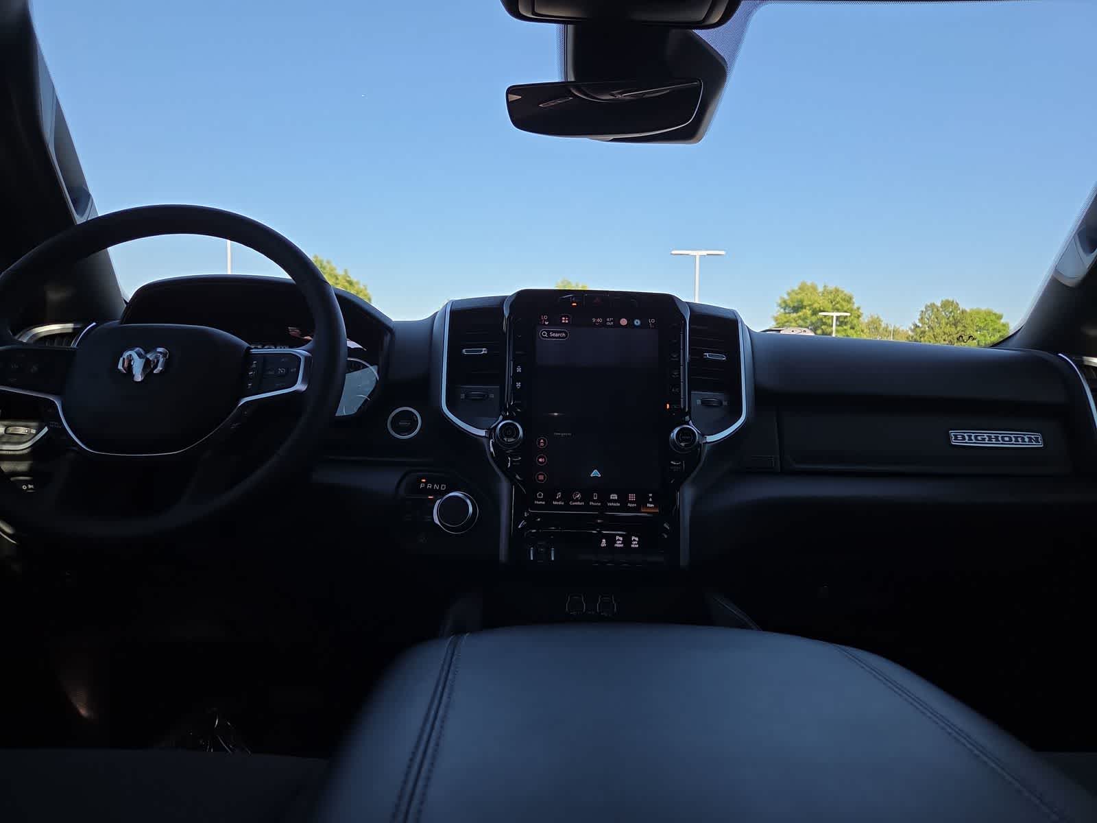 Thumbnail: 2025 RAM 1500 - 17