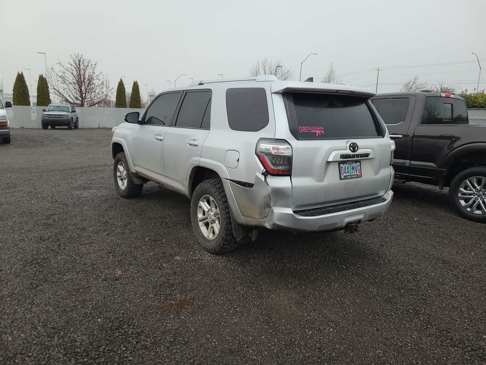 Thumbnail: 2016 Toyota 4Runner - 3