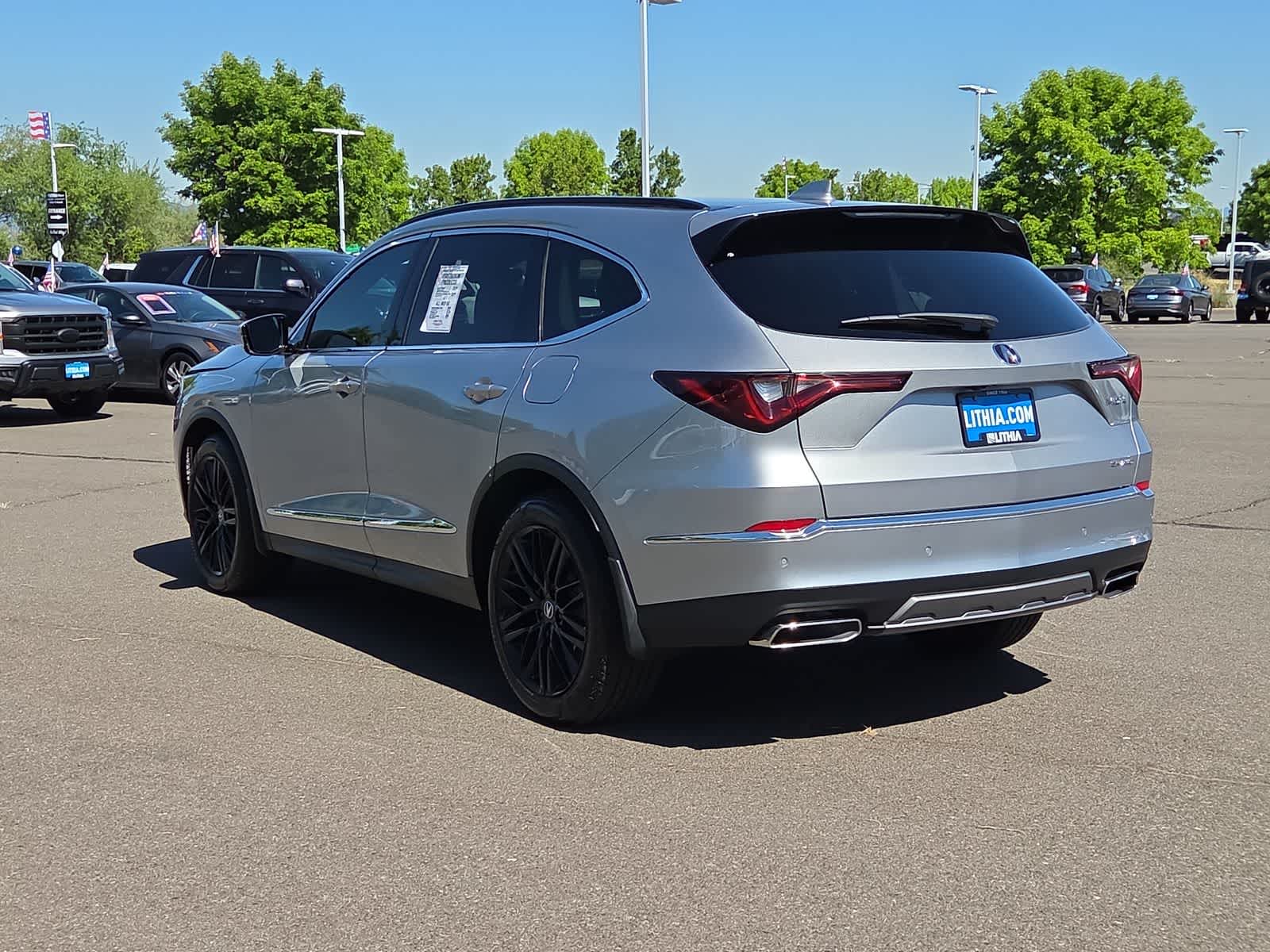 Thumbnail: 2025 Acura MDX - 12