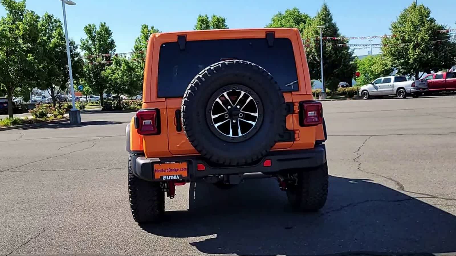 Thumbnail: 2025 Jeep Wrangler - 7