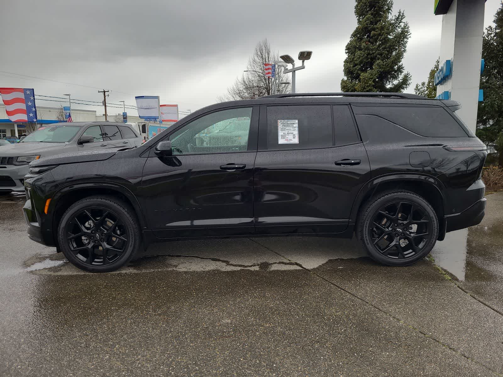 Thumbnail: 2025 Chevrolet Traverse - 11