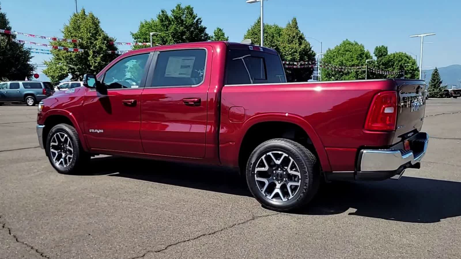 Thumbnail: 2025 RAM 1500 - 6