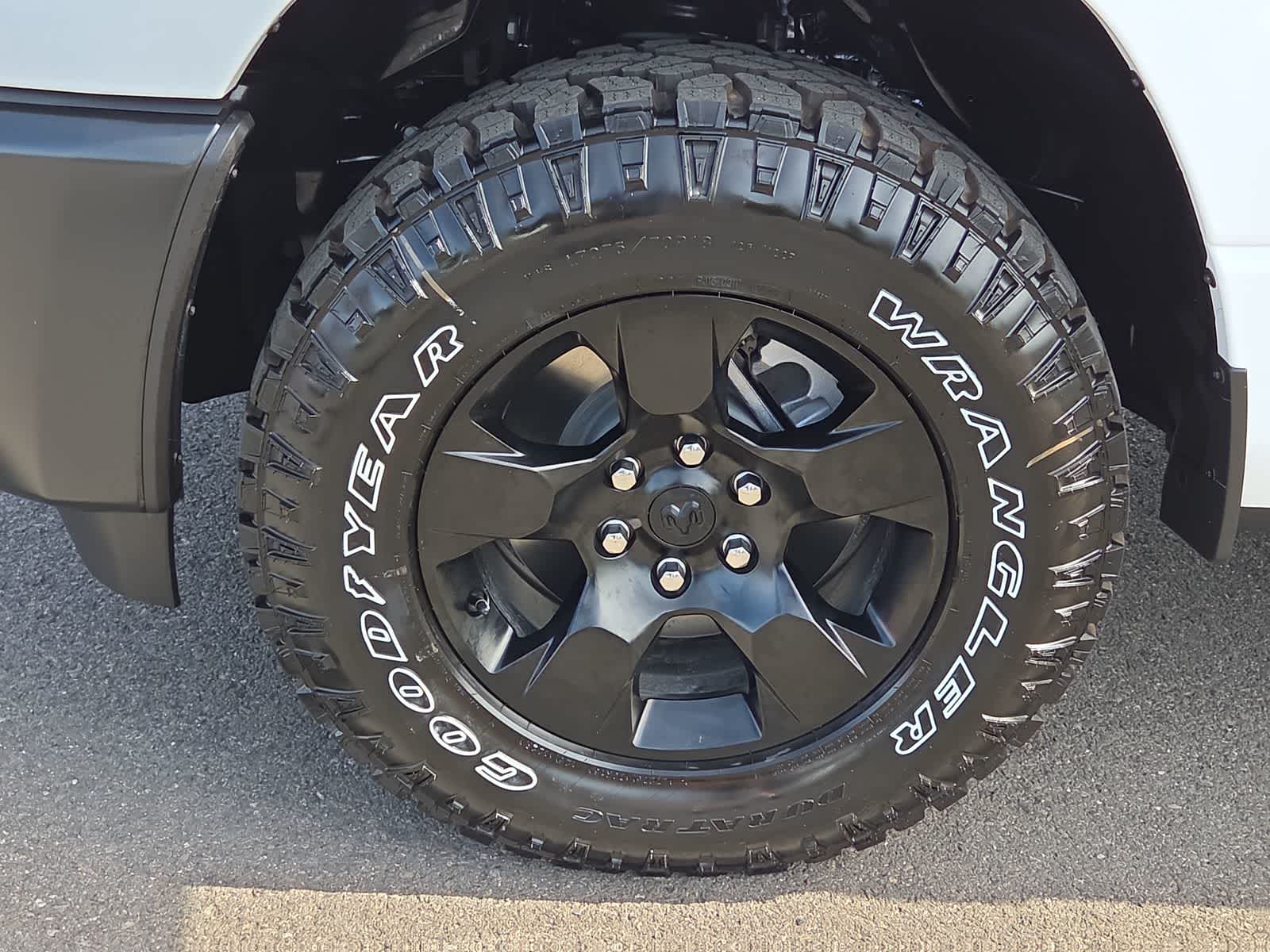 Thumbnail: 2026 RAM 1500 - 16