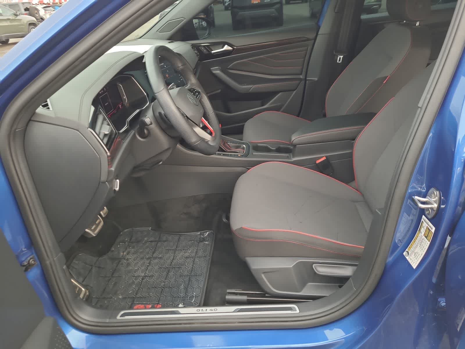 Thumbnail: 2024 Volkswagen Jetta - 19