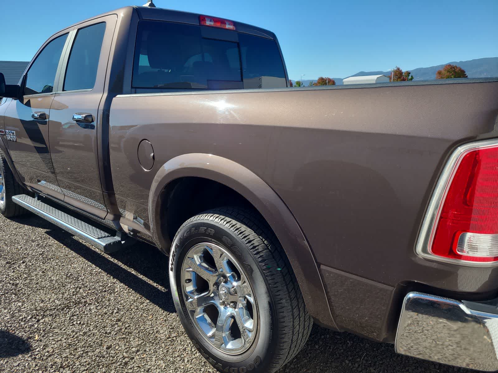 2018 Ram 1500 Laramie photo 2