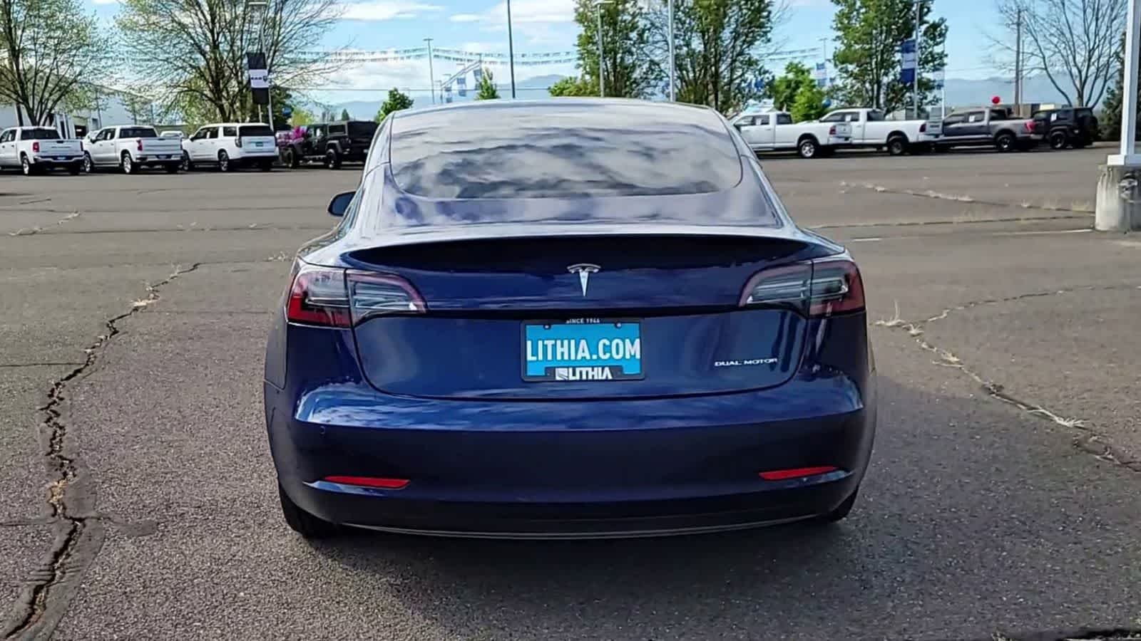 Thumbnail: 2018 Tesla Model 3 - 7