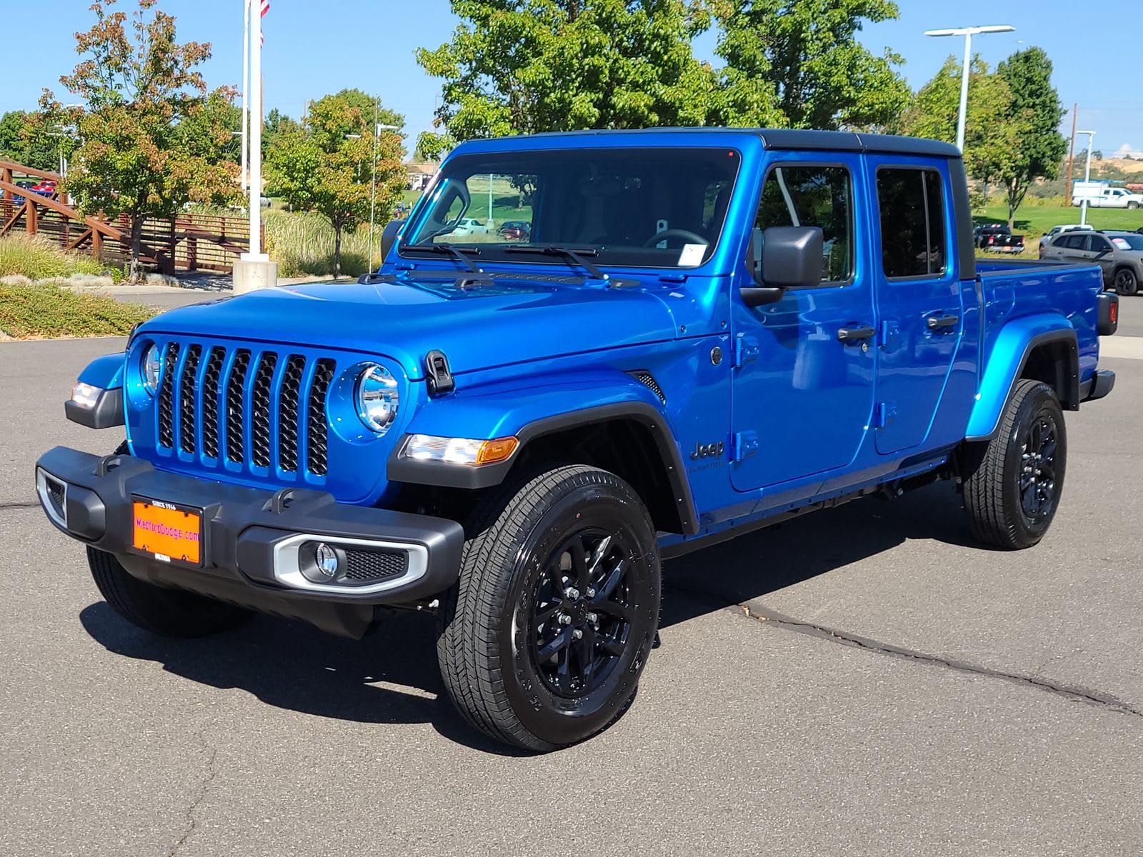 2023 Jeep Gladiator SPORT S 4X4 Sport Utility Hydro Blue Pearlcoat For Sale  in Medford OR | Stock: PL572475