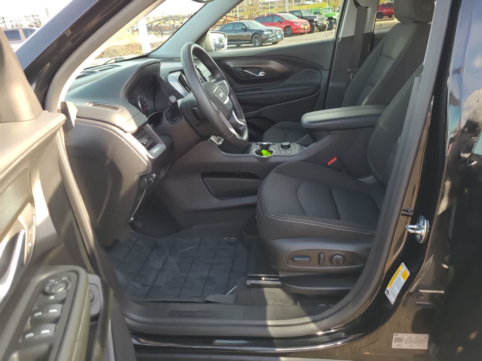 Thumbnail: 2024 GMC Terrain - 19