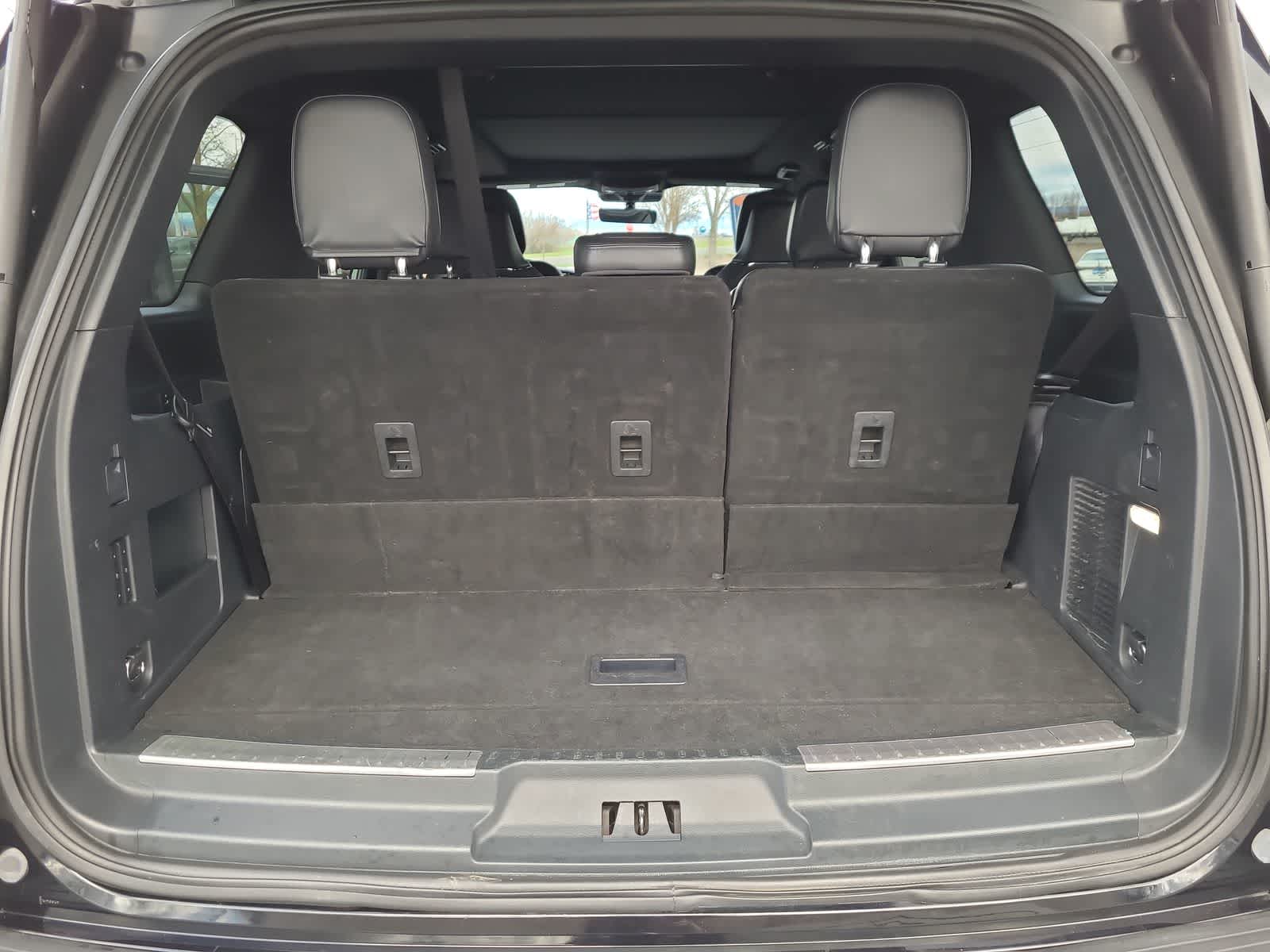 Thumbnail: 2023 Lincoln Navigator - 27