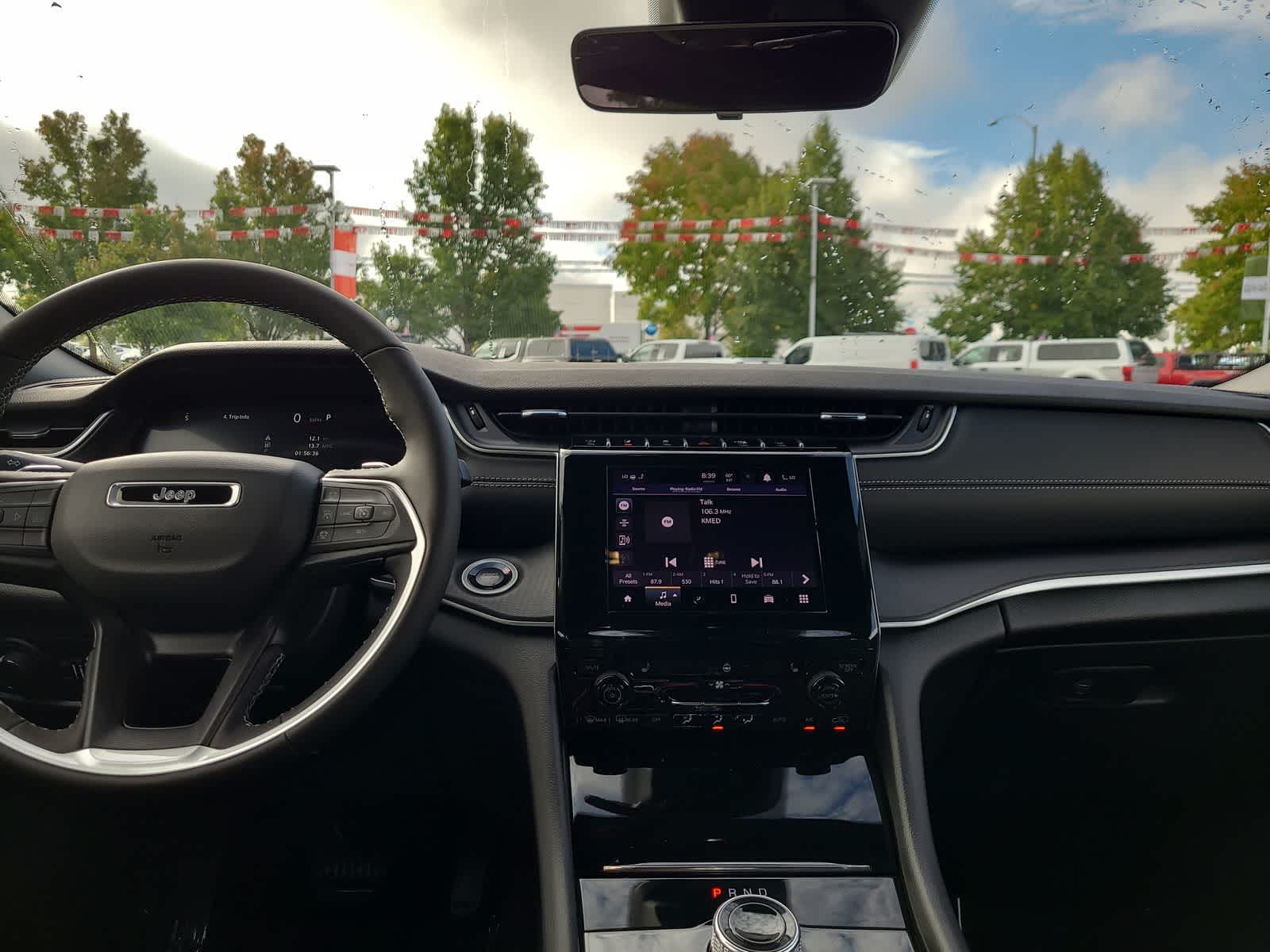 Thumbnail: 2025 Jeep Grand Cherokee - 18