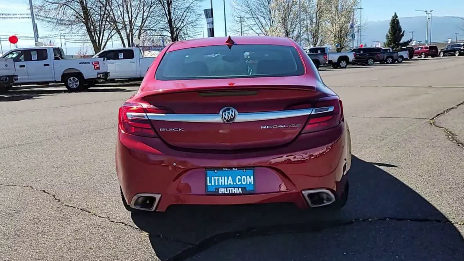 Thumbnail: 2015 Buick Regal - 7