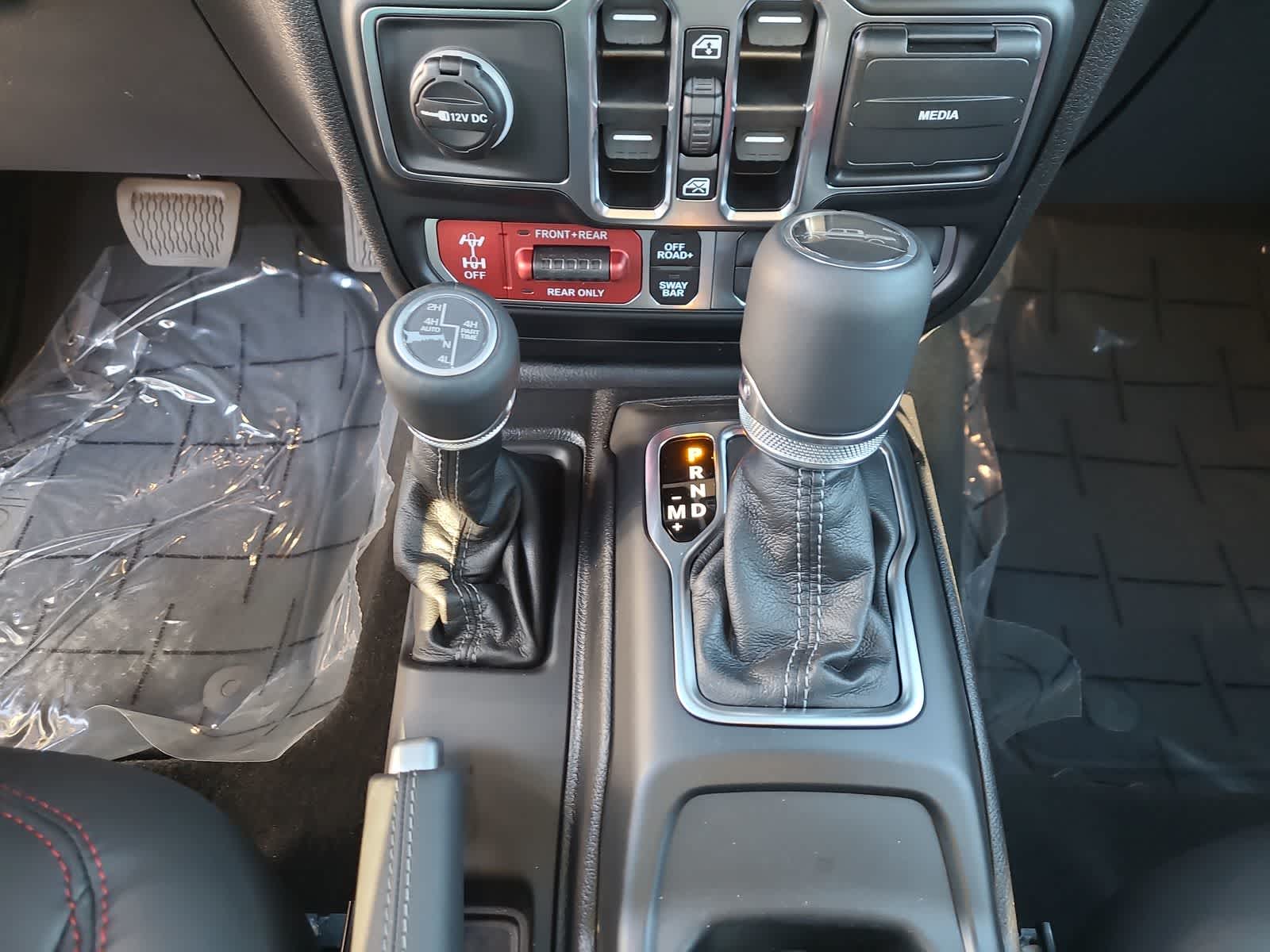 Thumbnail: 2026 Jeep Gladiator - 25