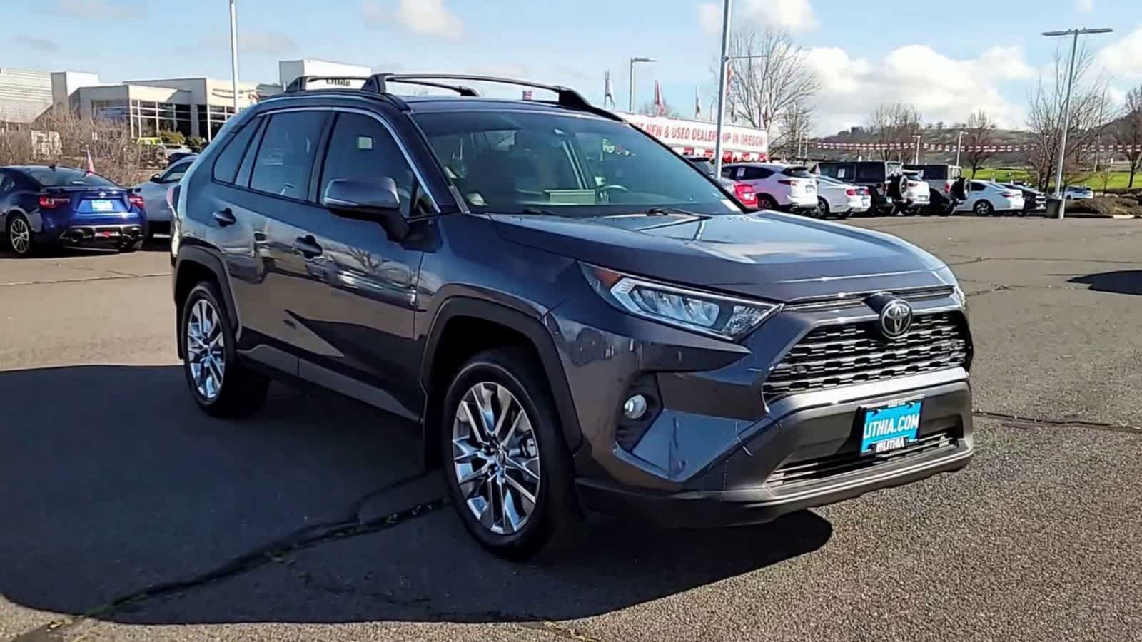 Thumbnail: 2019 Toyota RAV4 - 2