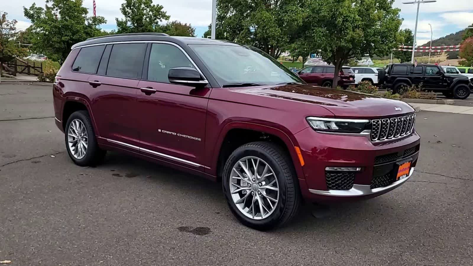 Thumbnail: 2025 Jeep Grand Cherokee - 2