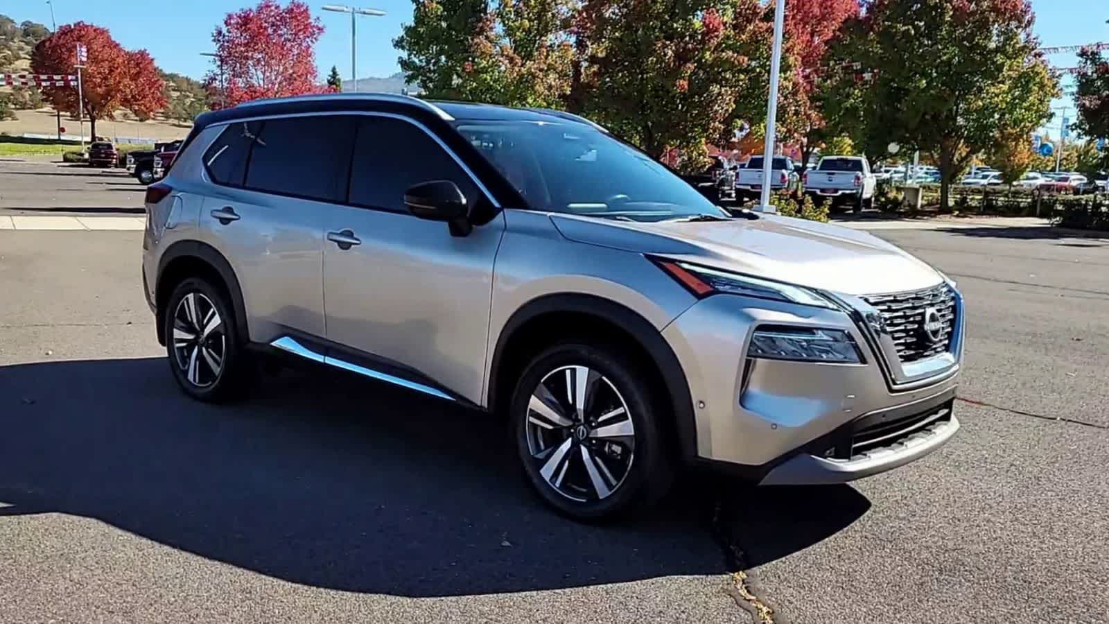 Thumbnail: 2022 Nissan Rogue - 2