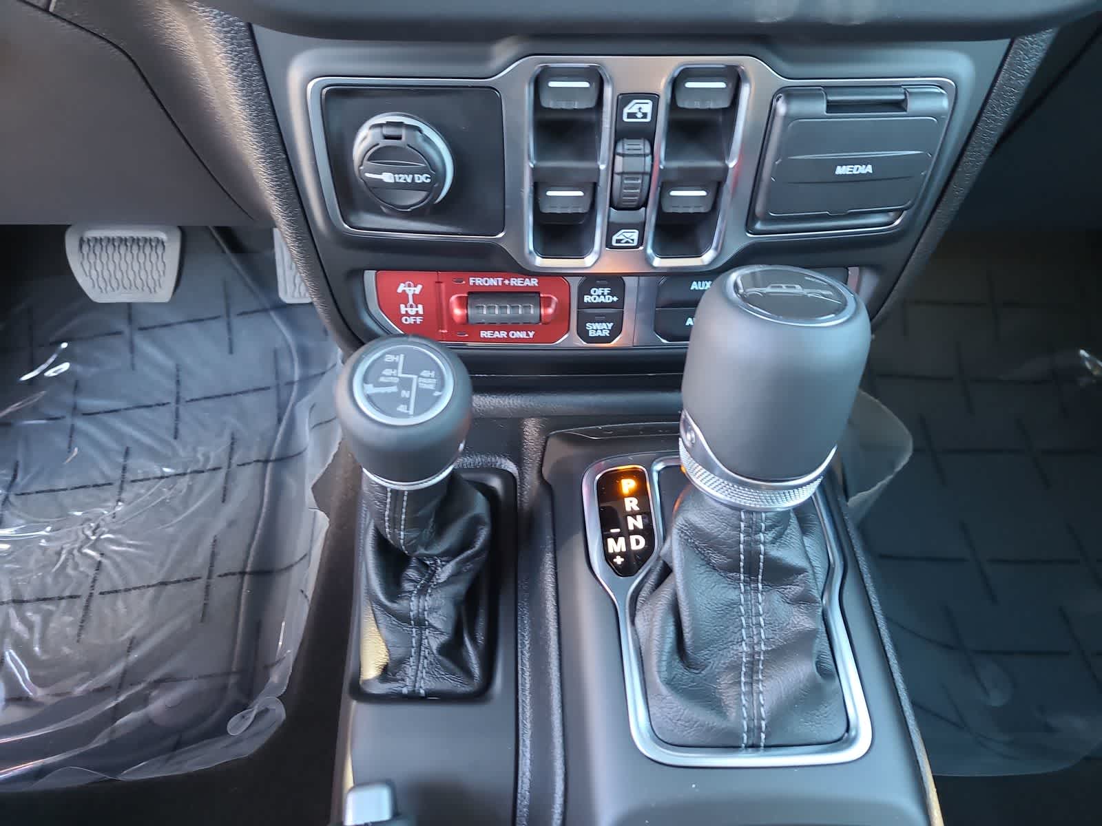 Thumbnail: 2026 Jeep Gladiator - 25