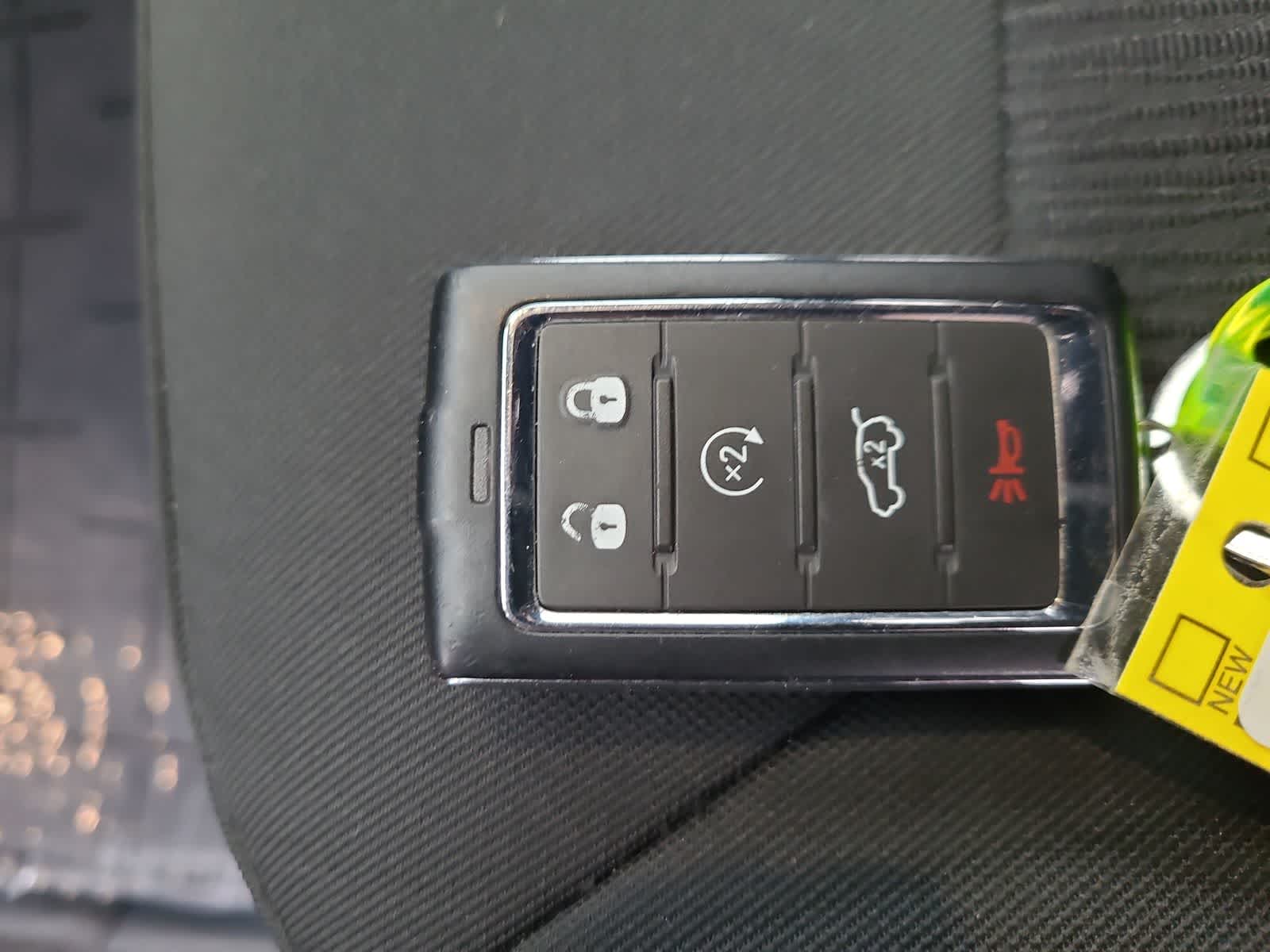 Thumbnail: 2024 Jeep Grand Cherokee L - 28