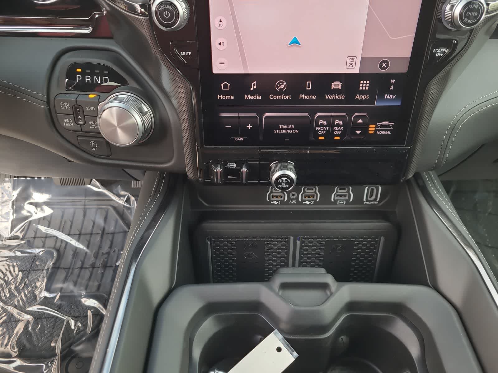 Thumbnail: 2025 RAM 1500 - 25