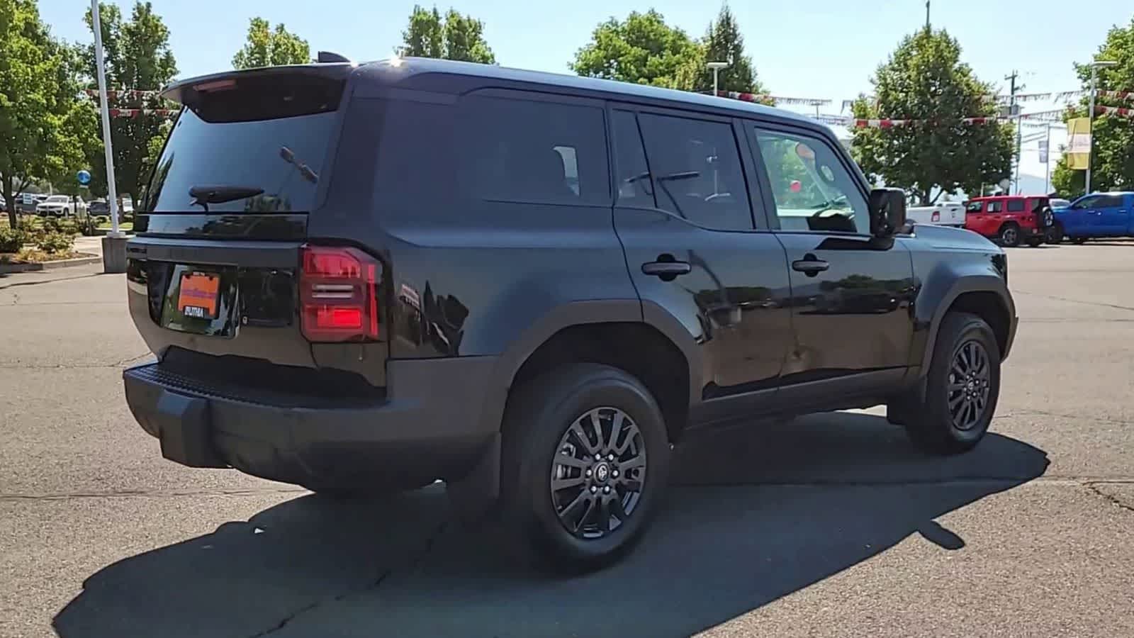 Thumbnail: 2025 Toyota Land Cruiser - 8