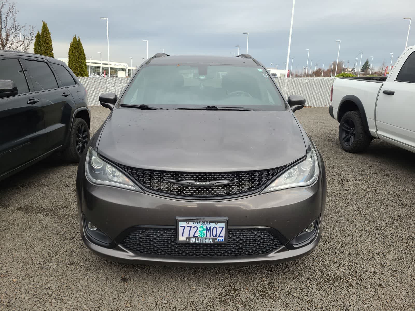 Thumbnail: 2020 Chrysler Pacifica - 5