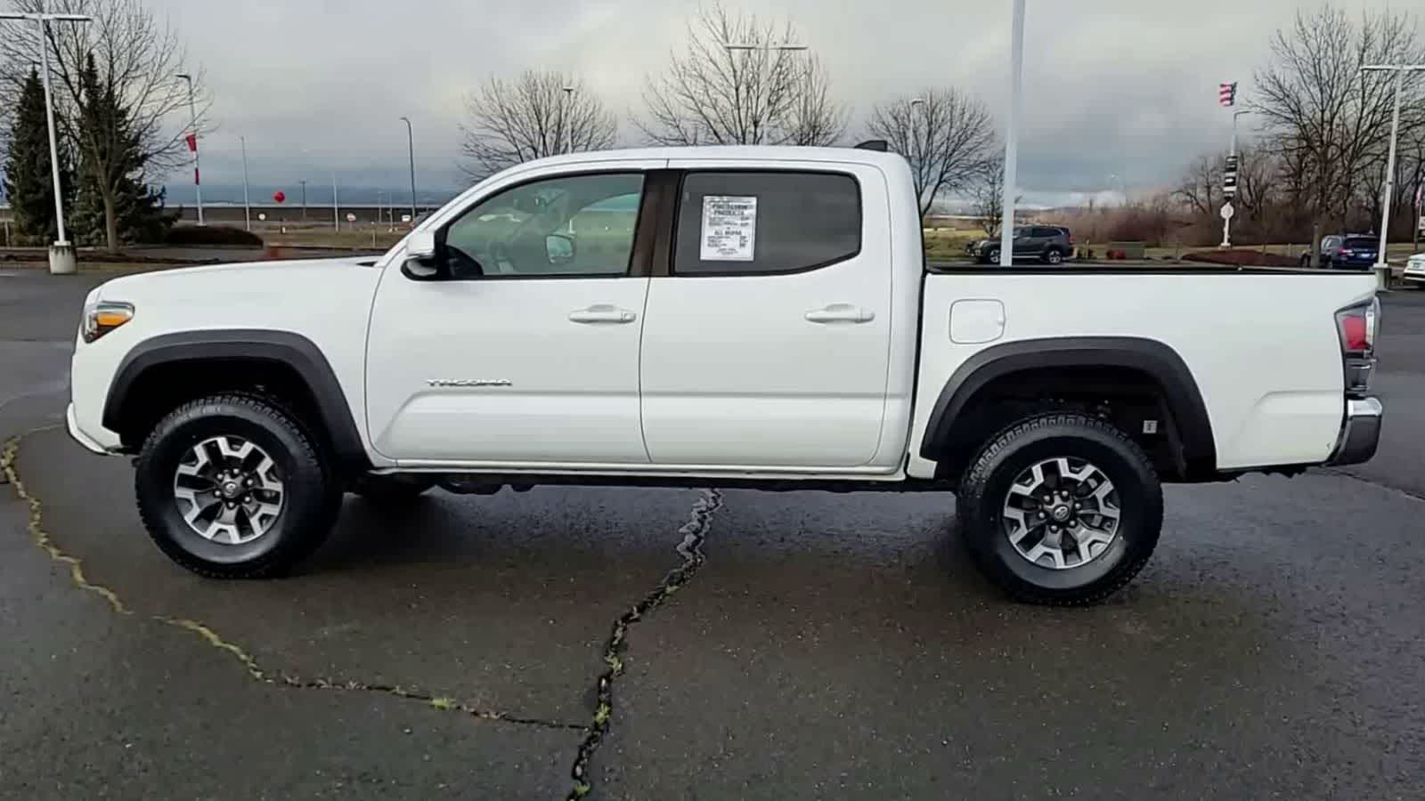 Thumbnail: 2020 Toyota Tacoma - 5