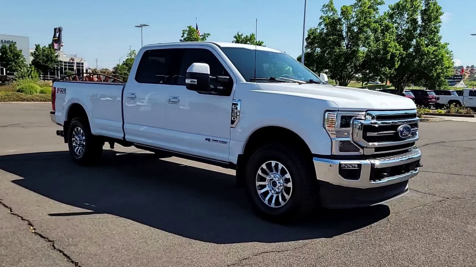 2022 Ford F-350 photo 2