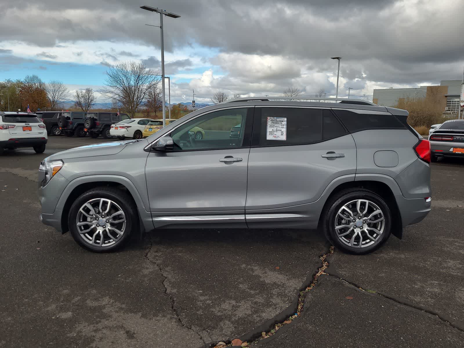 Thumbnail: 2023 GMC Terrain - 11