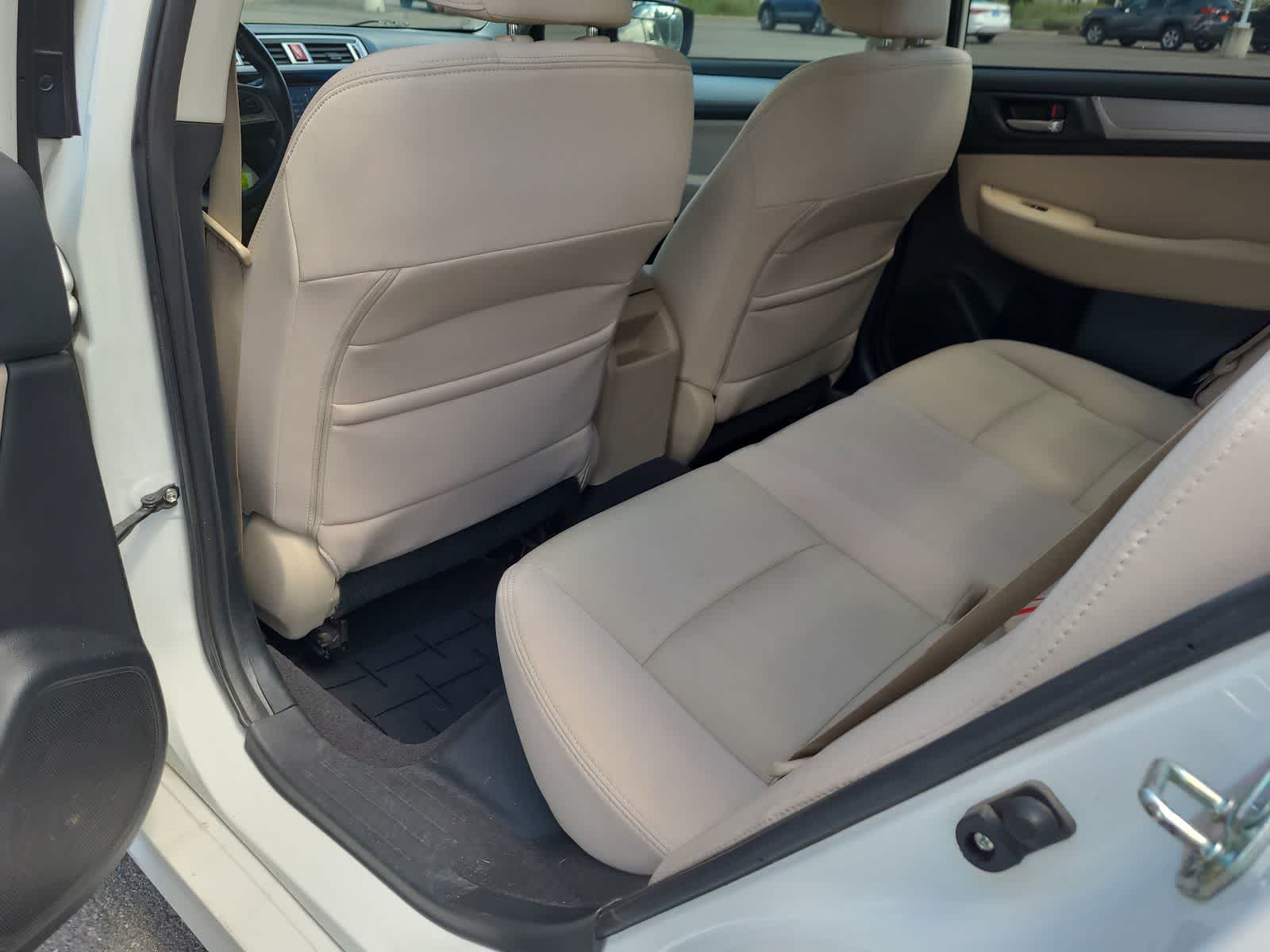 Thumbnail: 2015 Subaru Legacy - 20