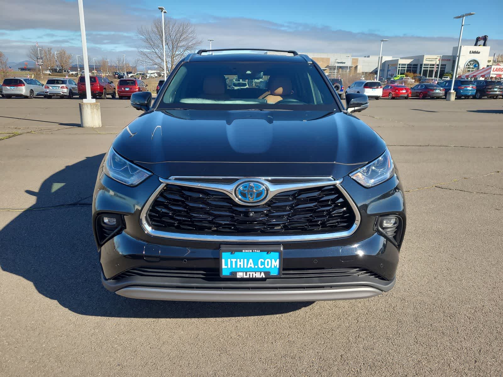 Thumbnail: 2024 Toyota Highlander - 14