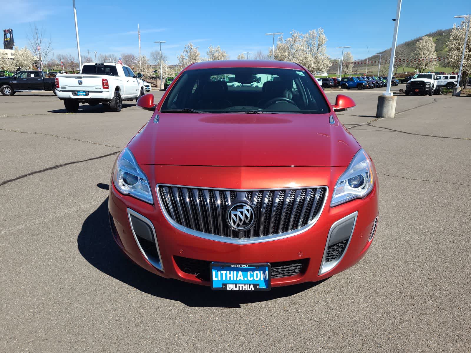 Thumbnail: 2015 Buick Regal - 14