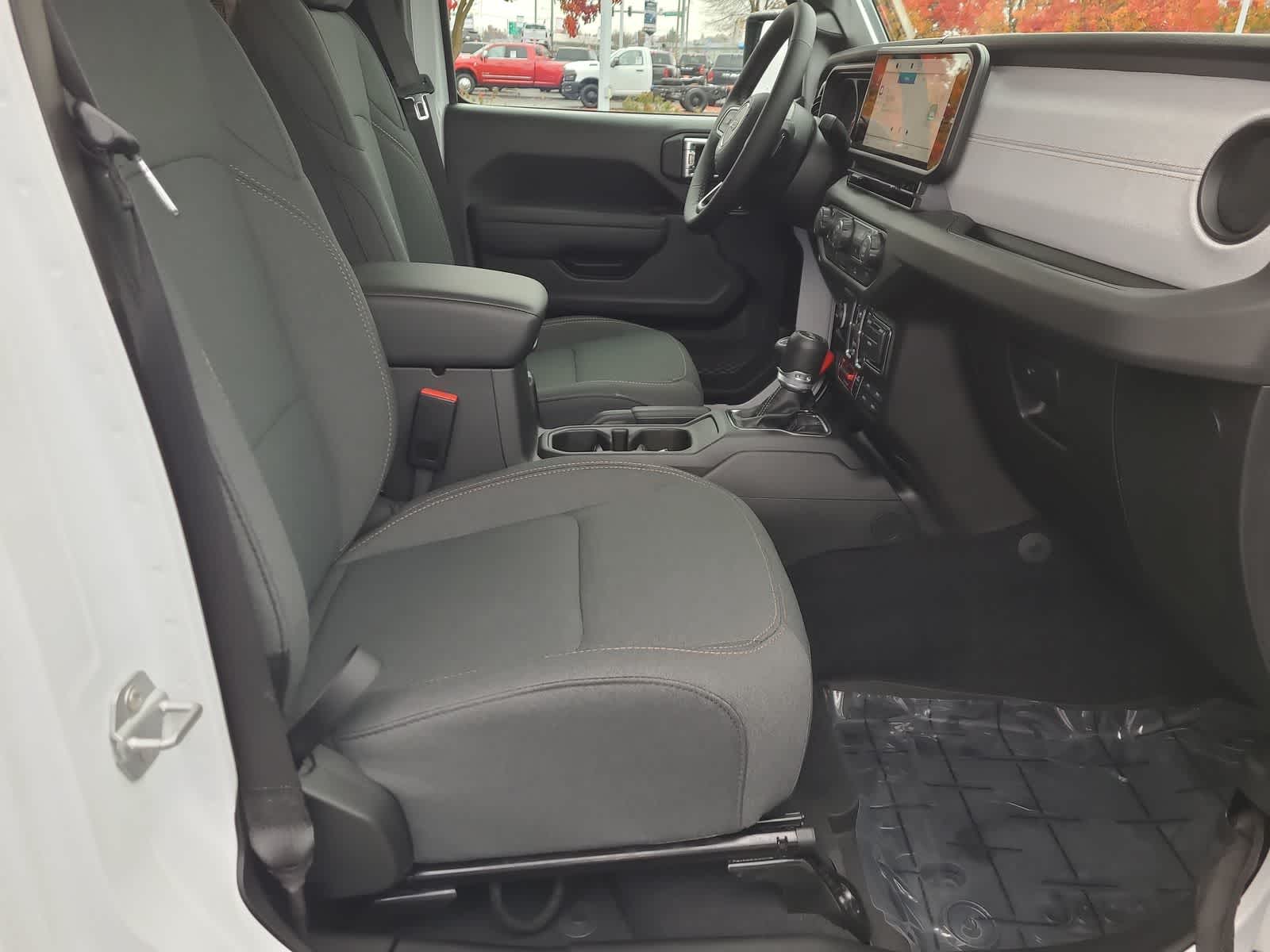 Thumbnail: 2026 Jeep Wrangler - 22