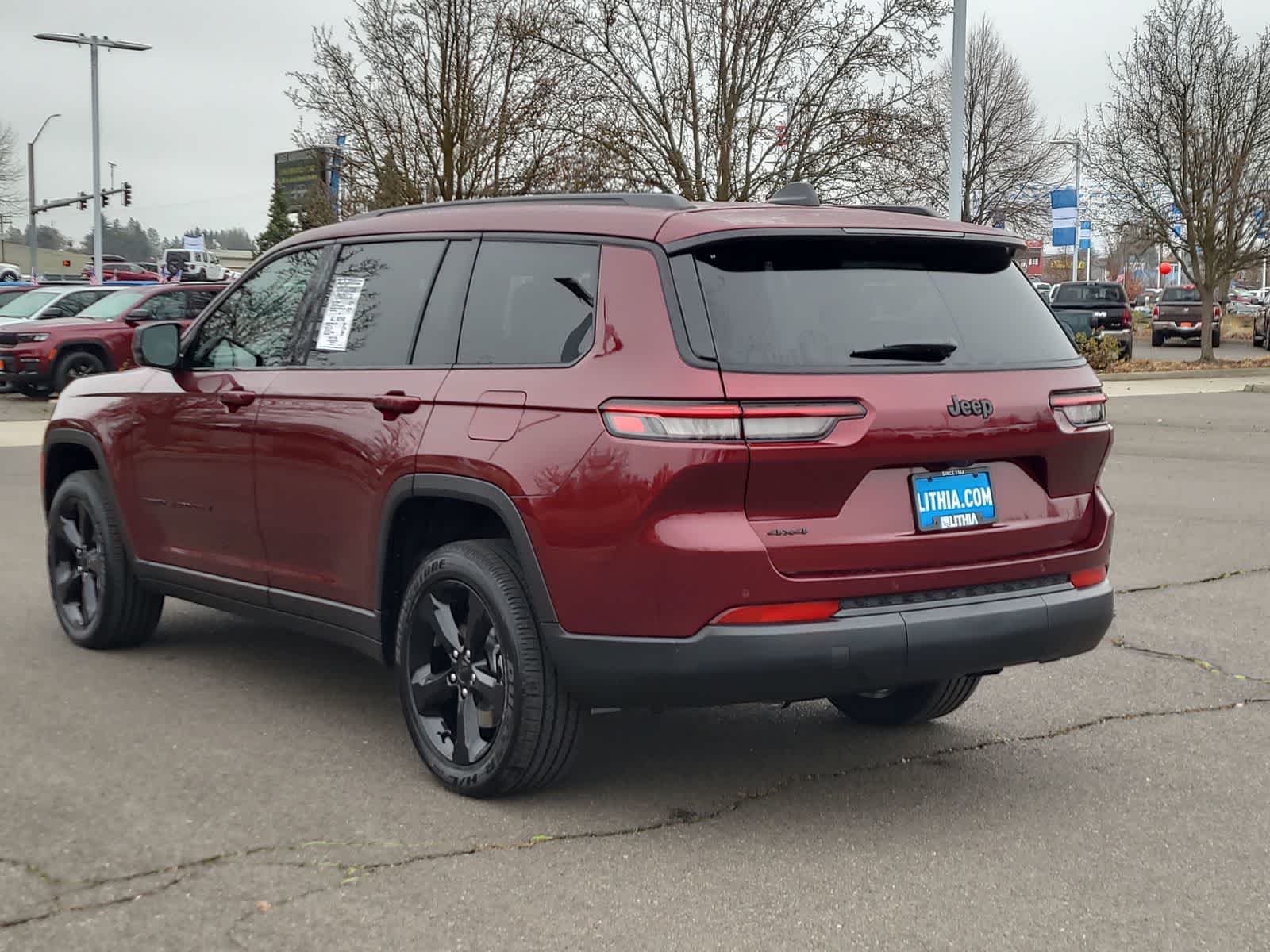 Thumbnail: 2025 Jeep Grand Cherokee - 12