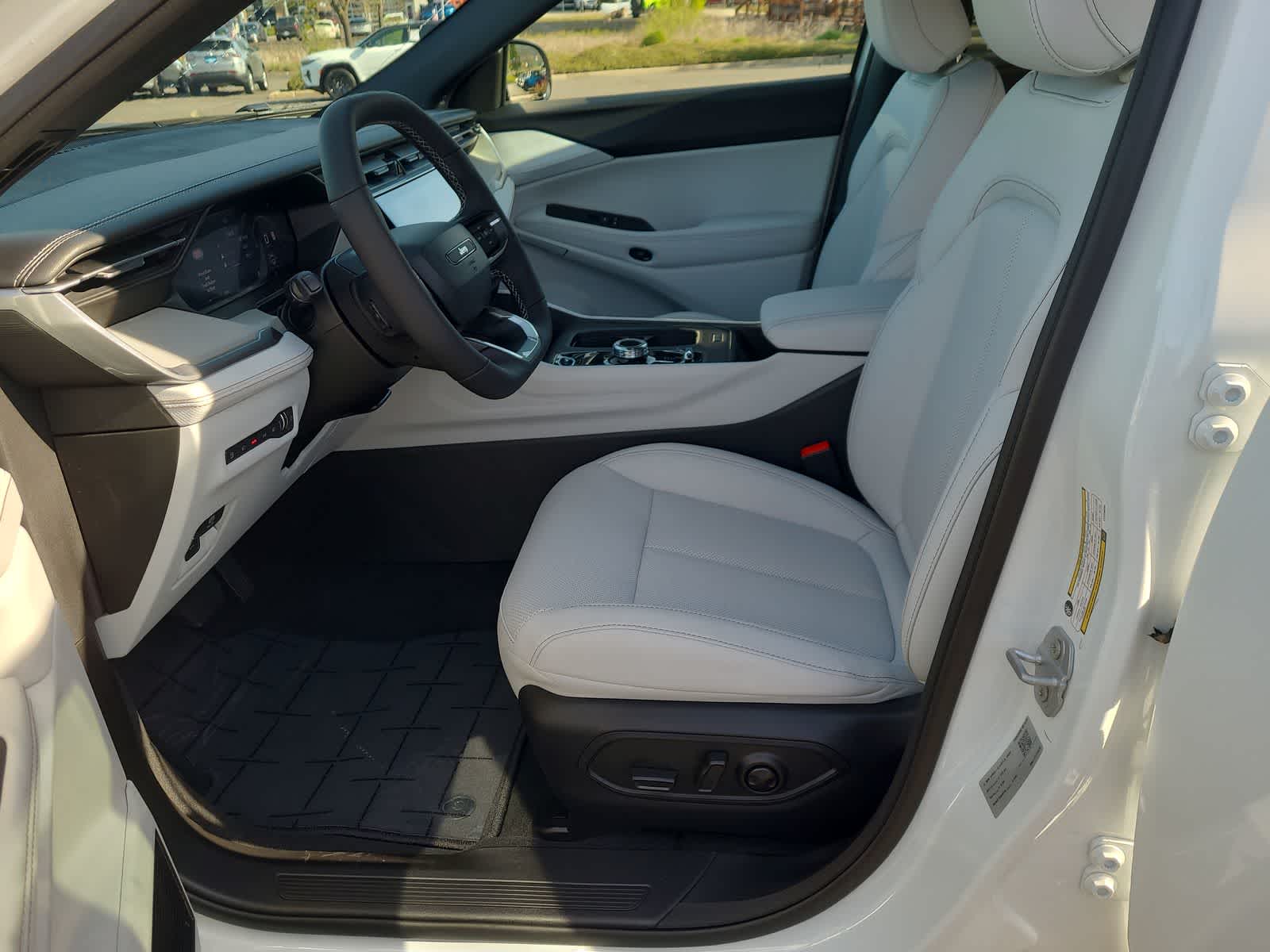 Thumbnail: 2026 Jeep Cherokee - 19