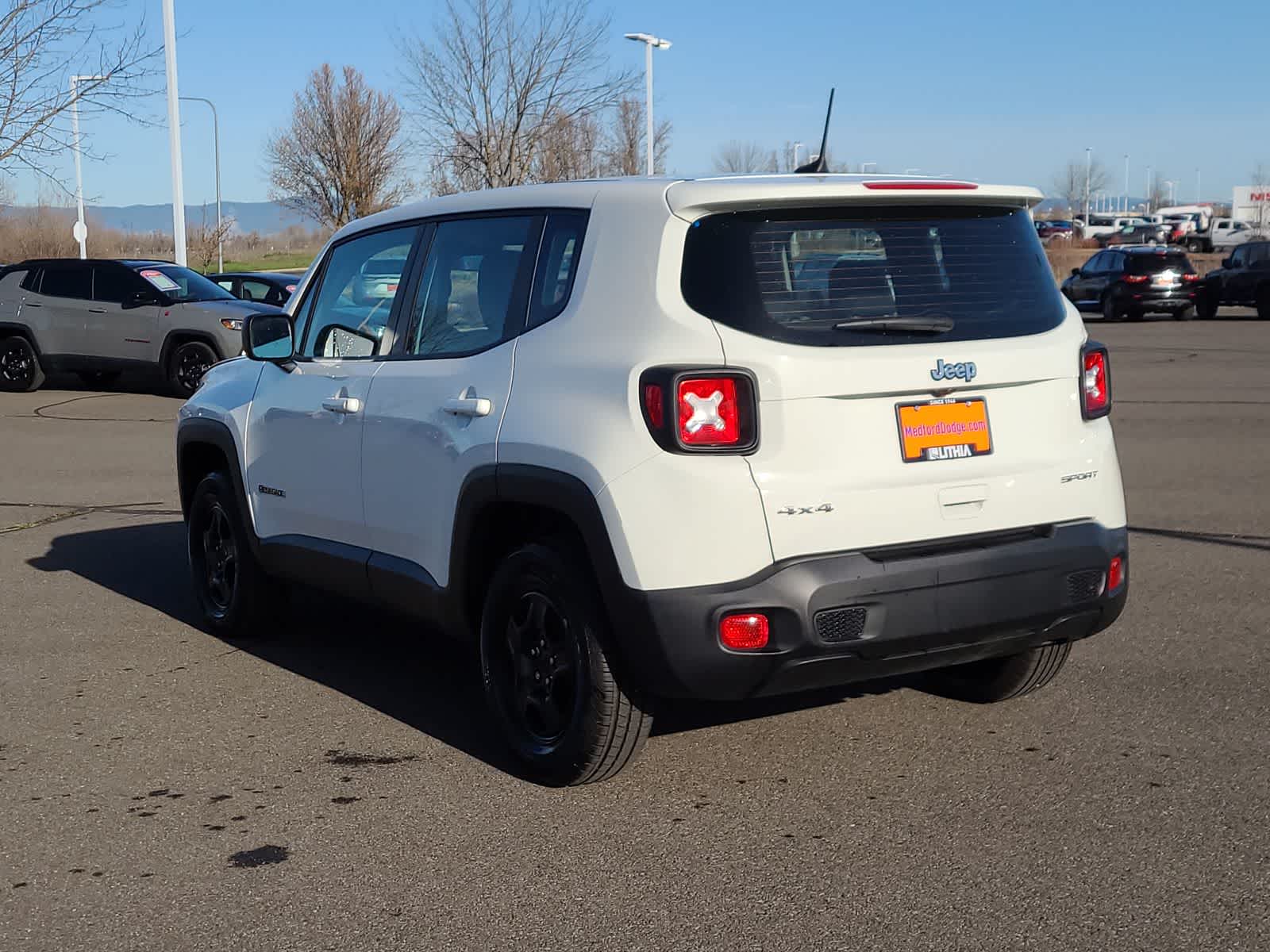 Thumbnail: 2022 Jeep Renegade - 12