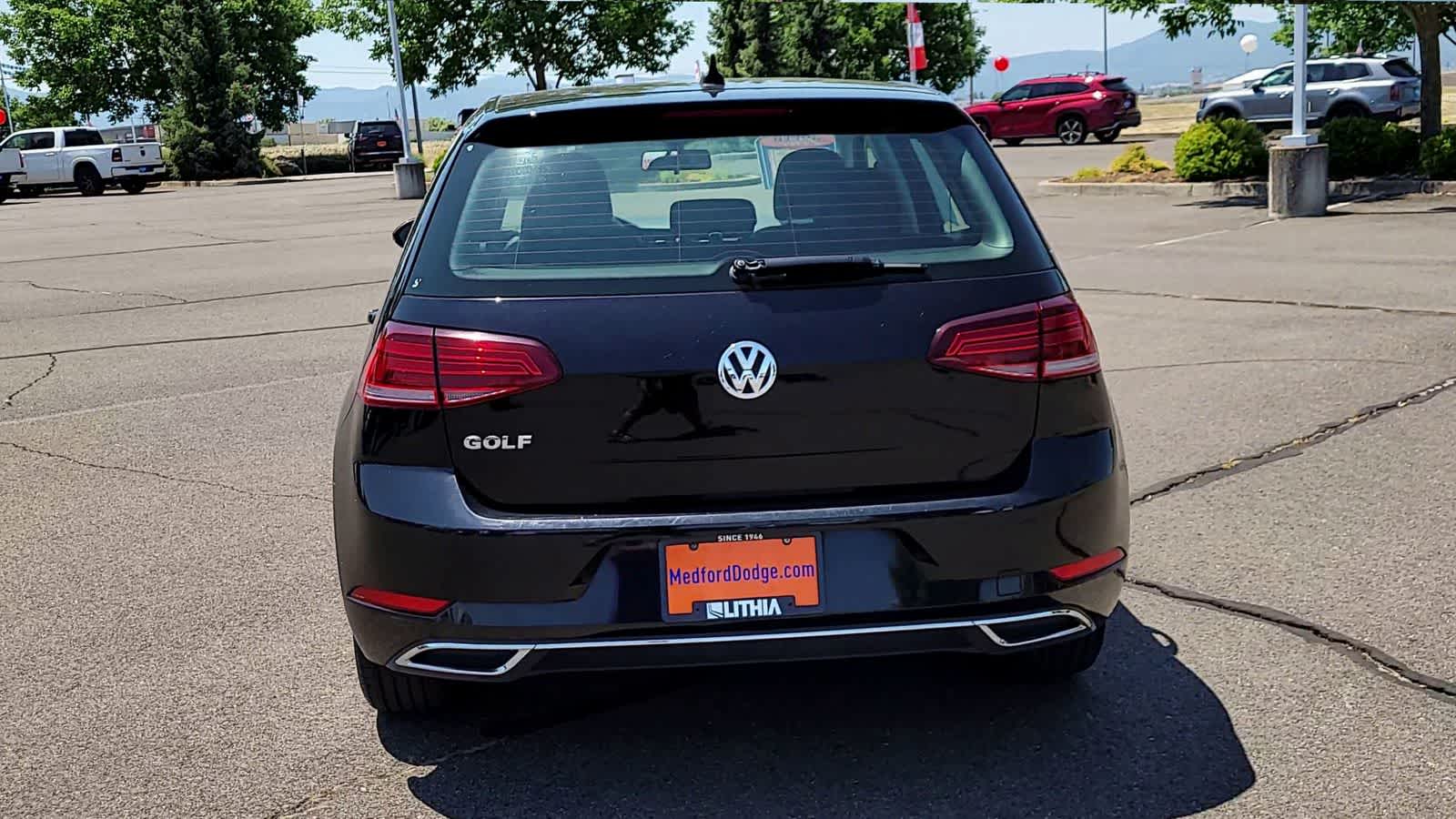 2021 Volkswagen Golf S 7
