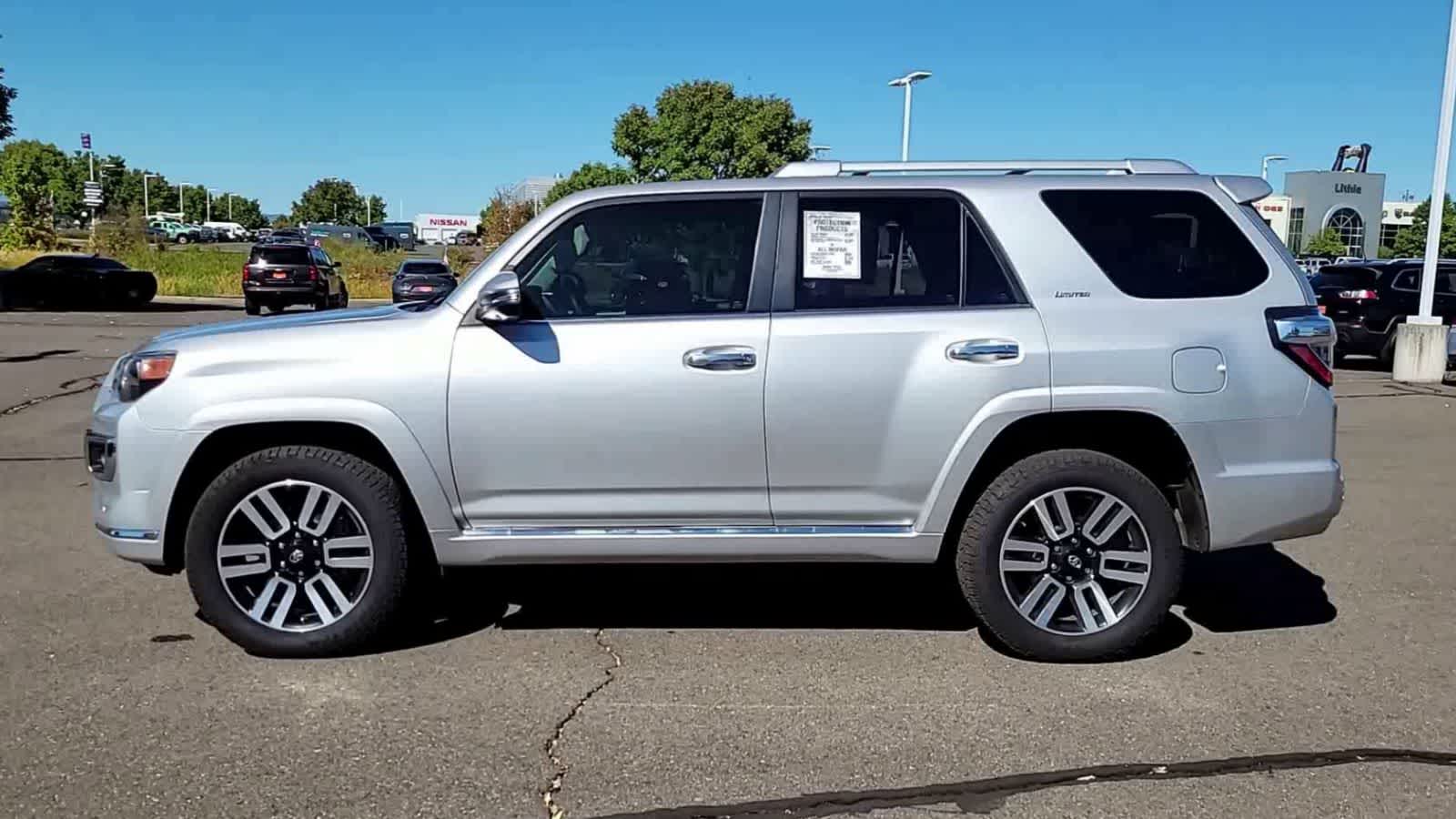 Thumbnail: 2022 Toyota 4Runner - 5