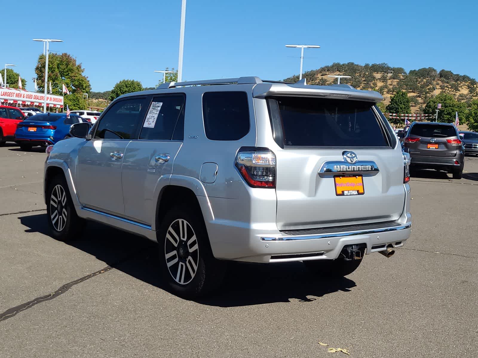 Thumbnail: 2022 Toyota 4Runner - 12