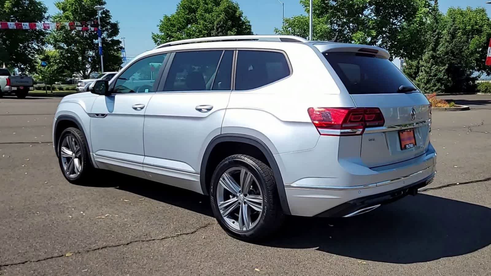 Thumbnail: 2018 Volkswagen Atlas - 6