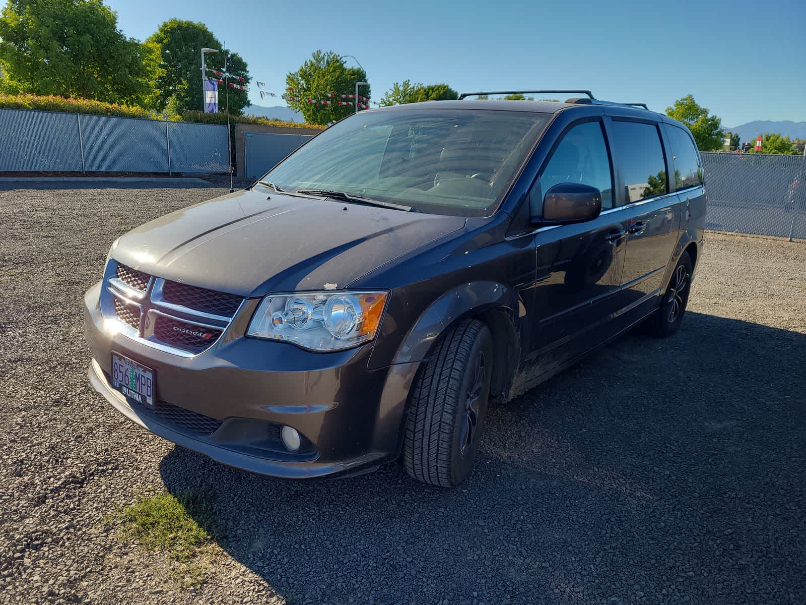 Thumbnail: 2016 Dodge Grand Caravan - 1