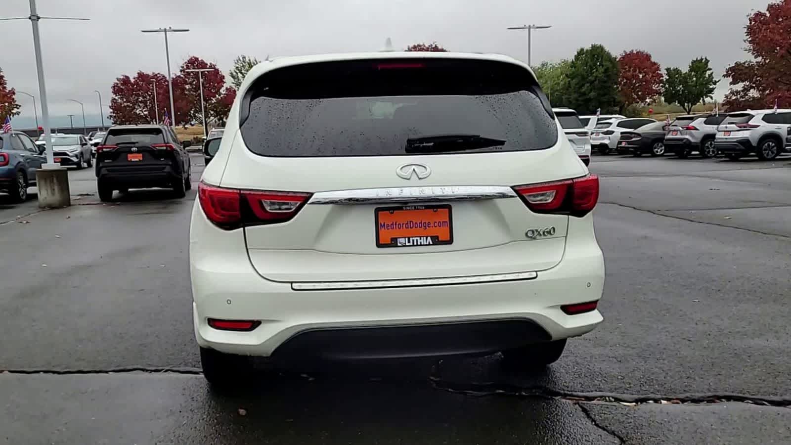 Thumbnail: 2017 INFINITI QX60 - 7